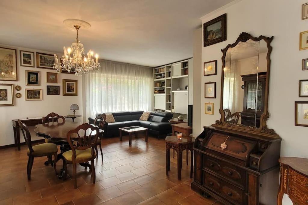 Two-Bedroom Townhouse photo 1