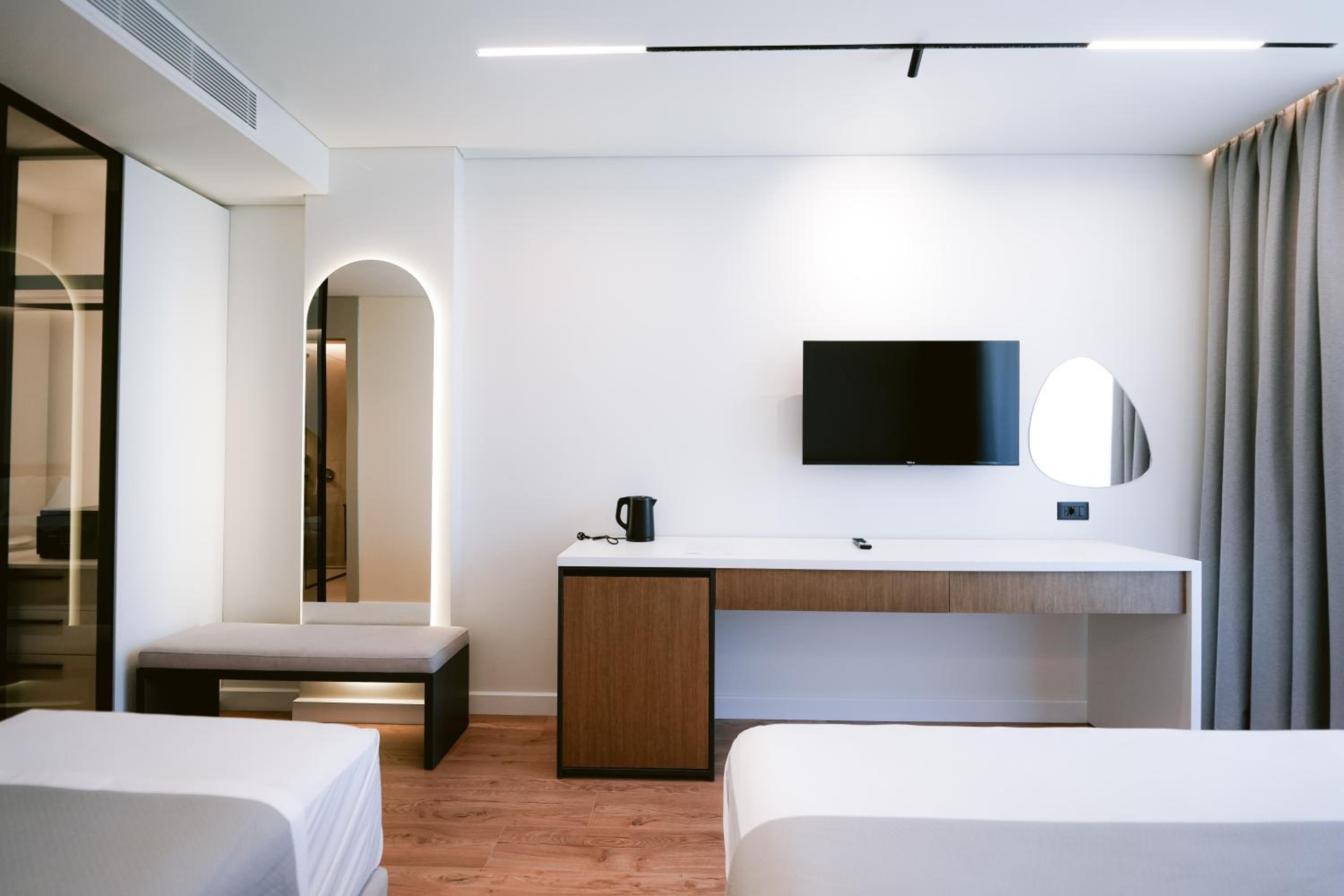 Luxury Triple Room photo 1