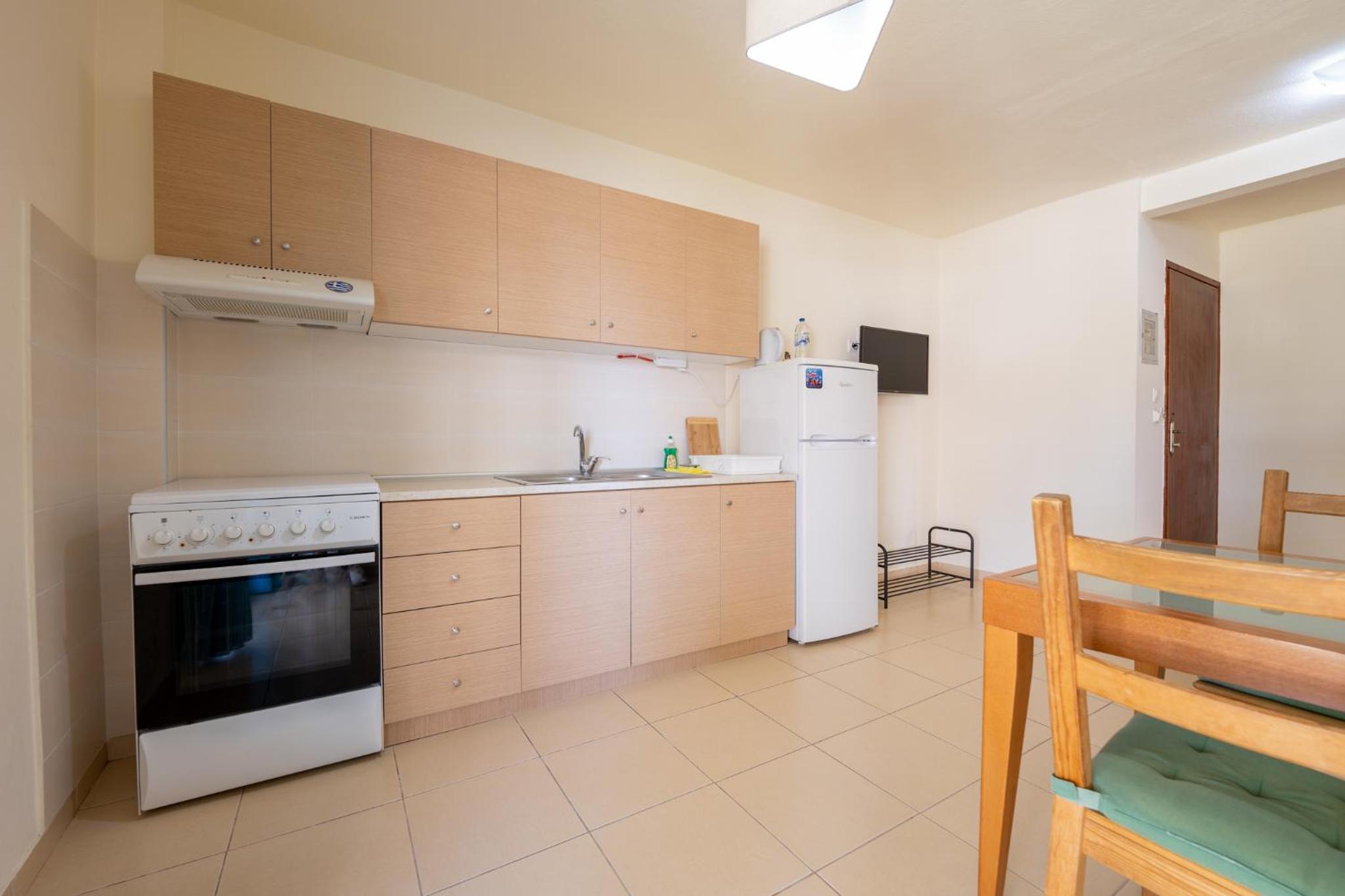 Two-Bedroom Apartment Garden Floor - Photo 7