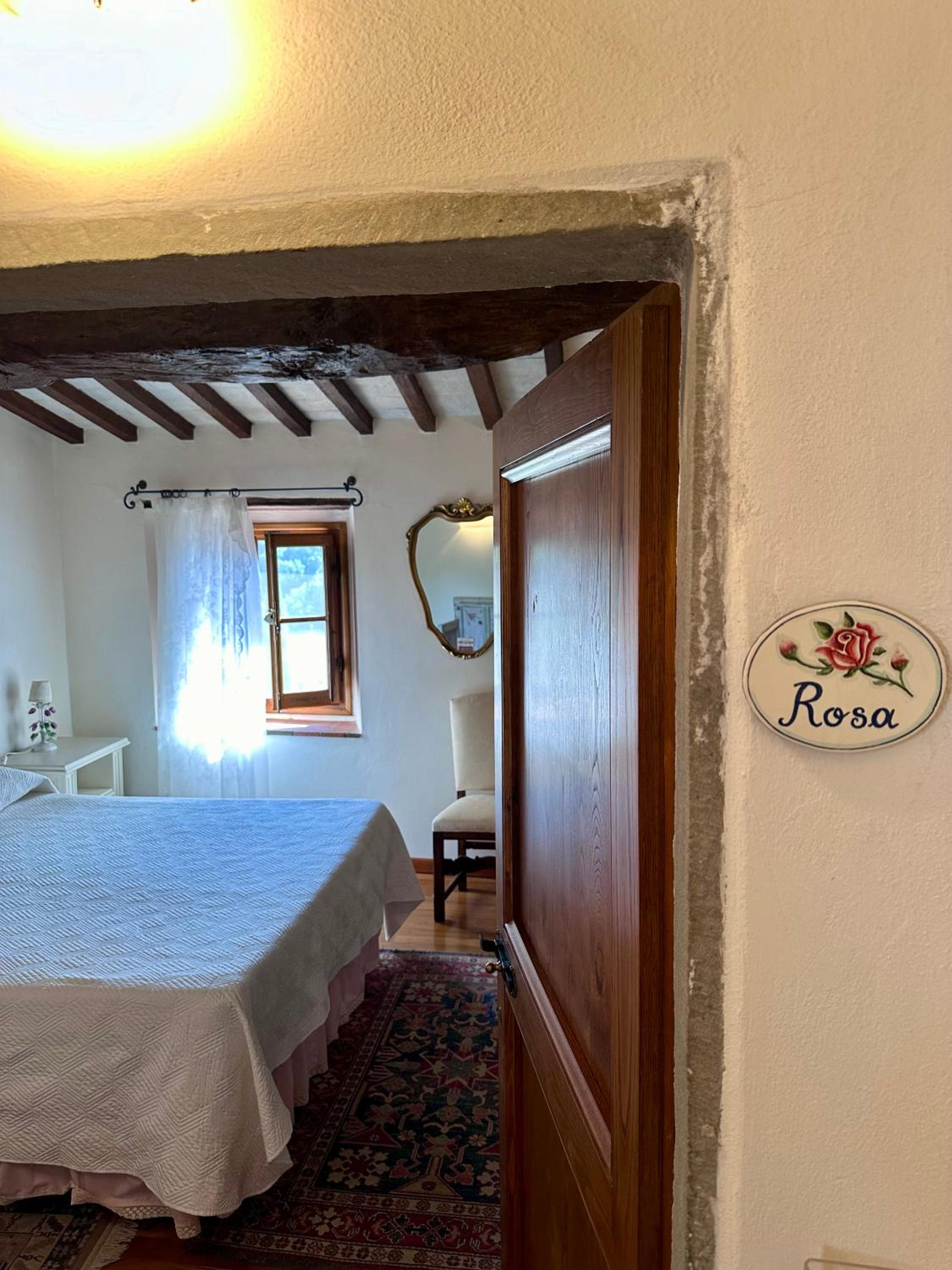 Double Room with Private Bathroom photo 3