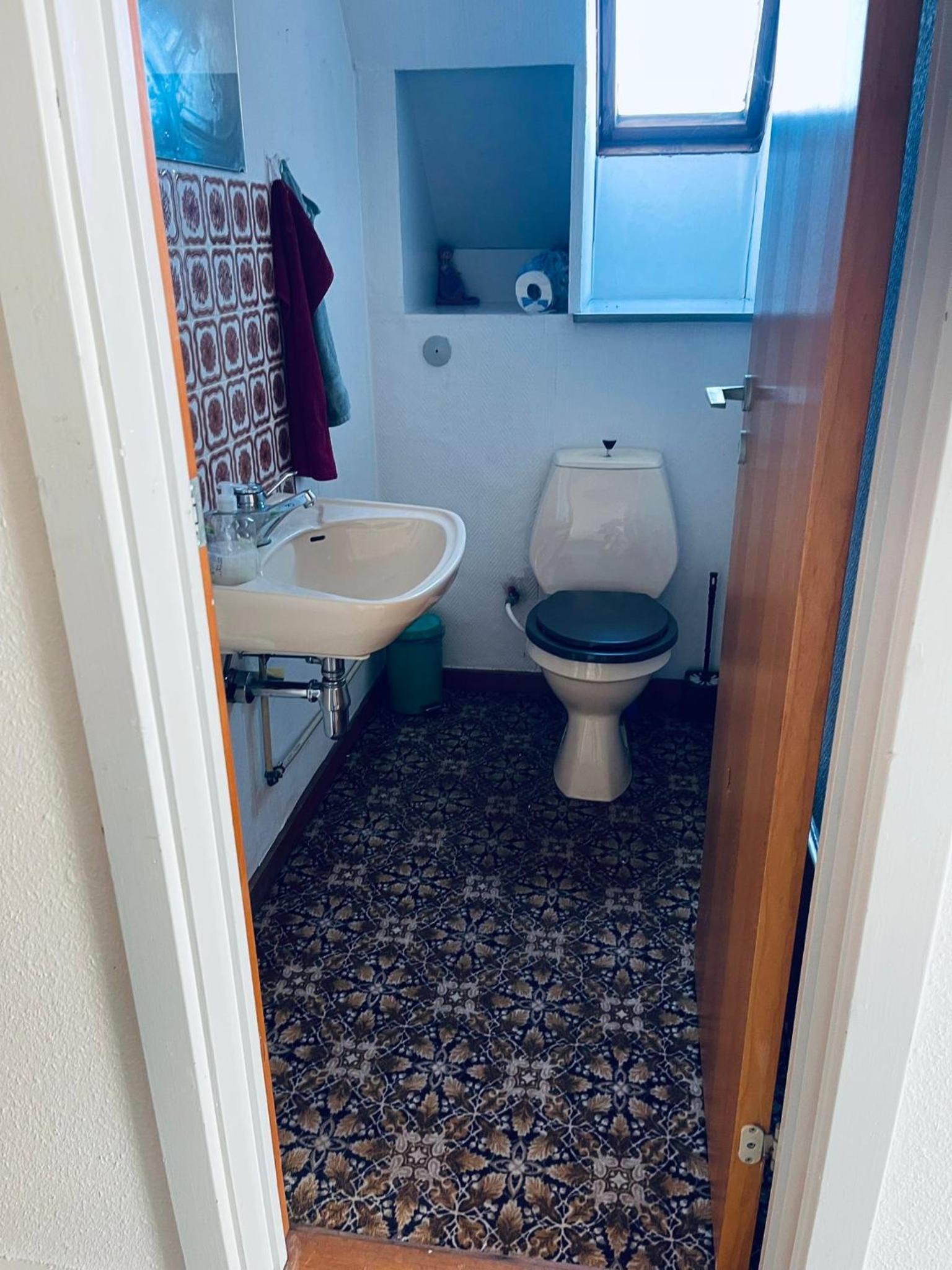 Budget Double Room photo 2