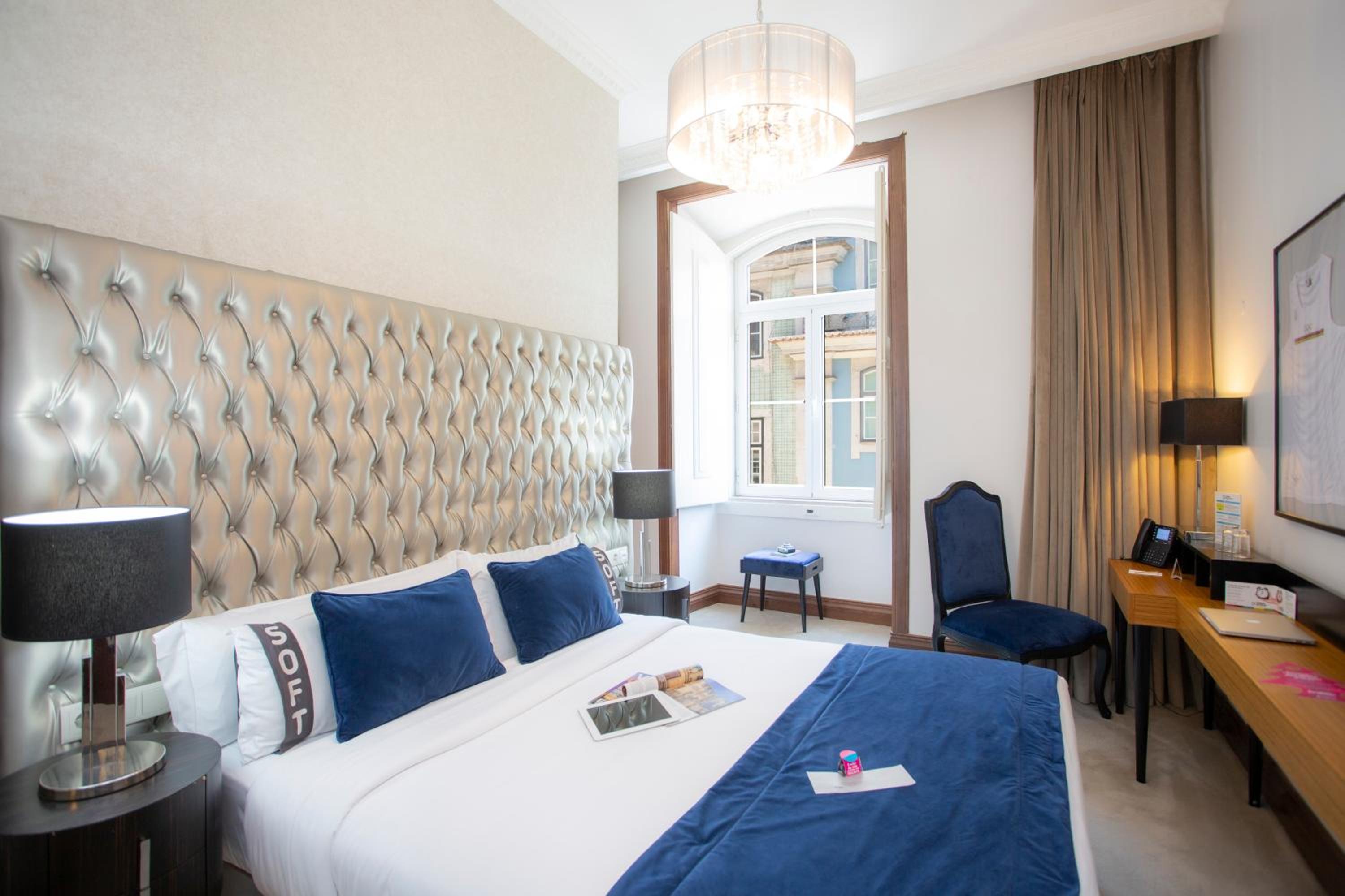 Double Room - Photo 16