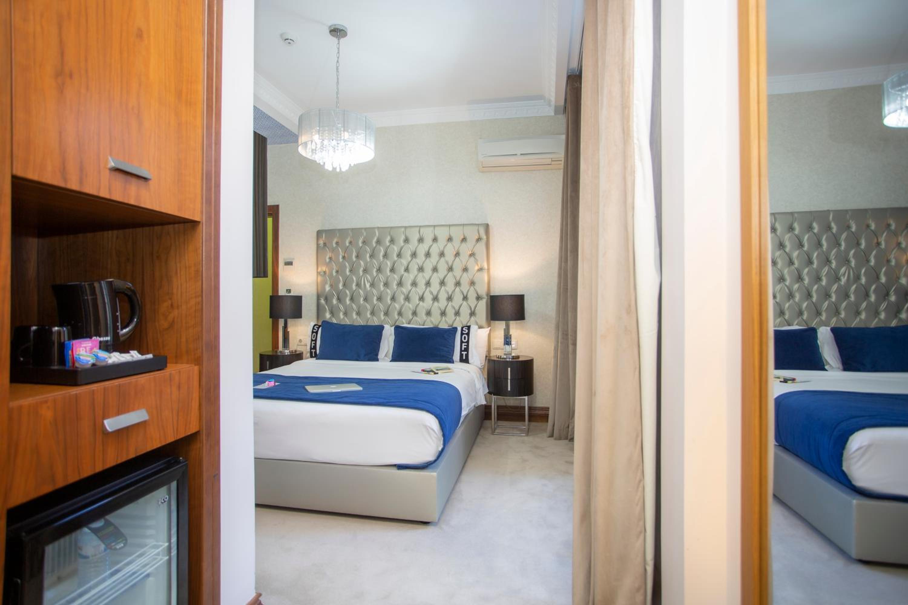 Double Room - Photo 17