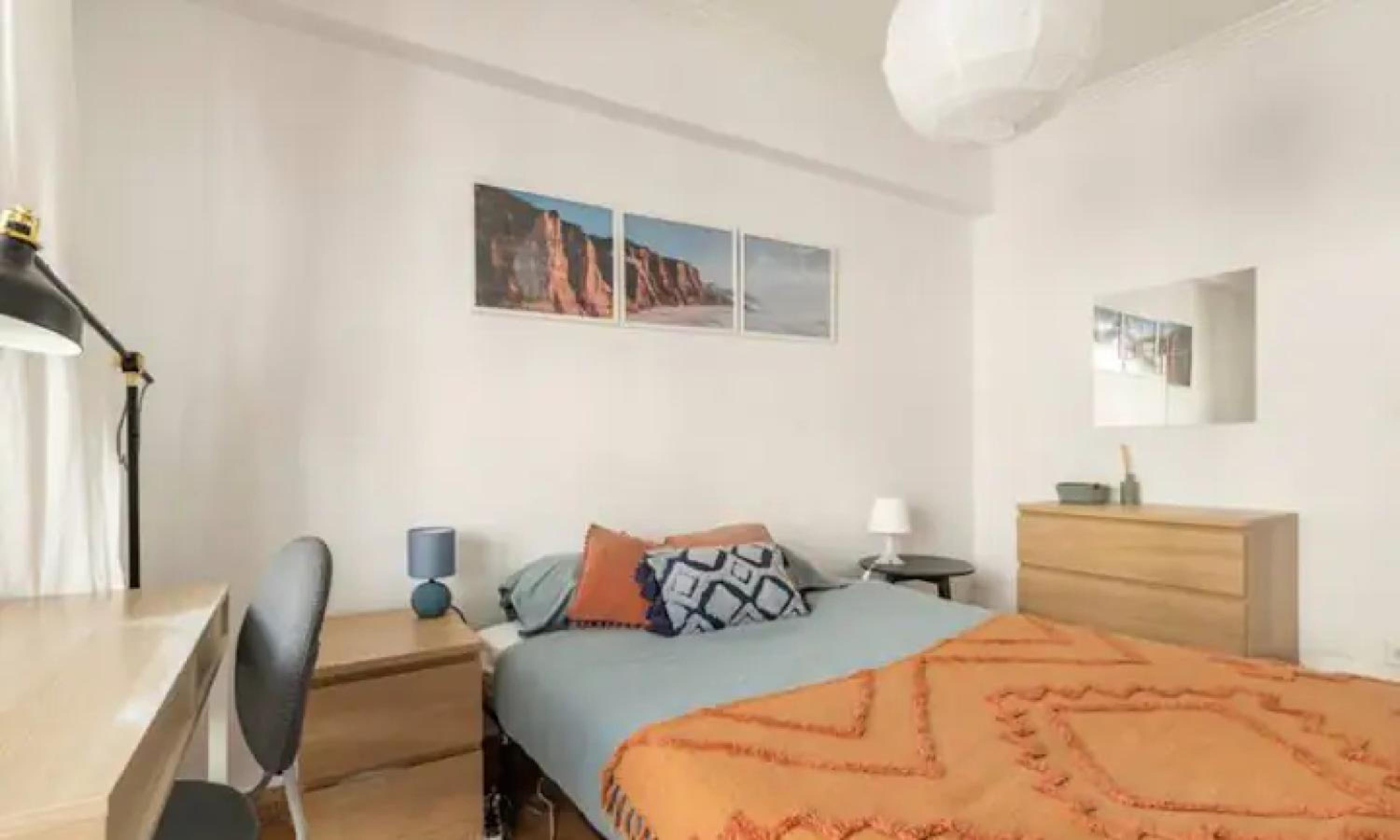 Standard Double Room With Shared Bathroom photo 2