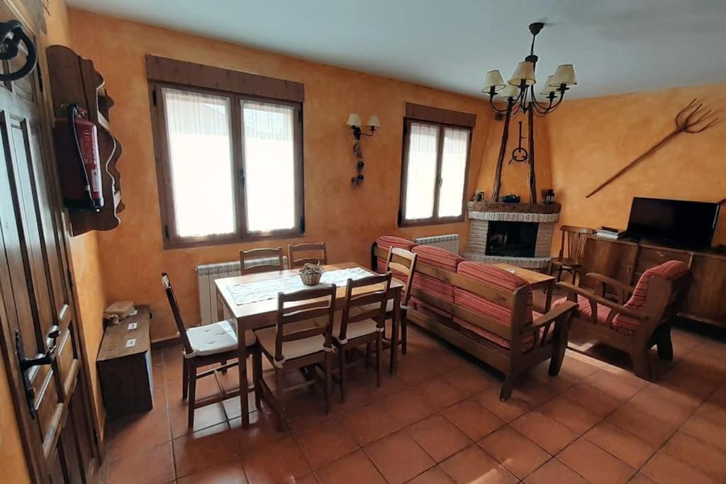 Casa de tres habitaciones