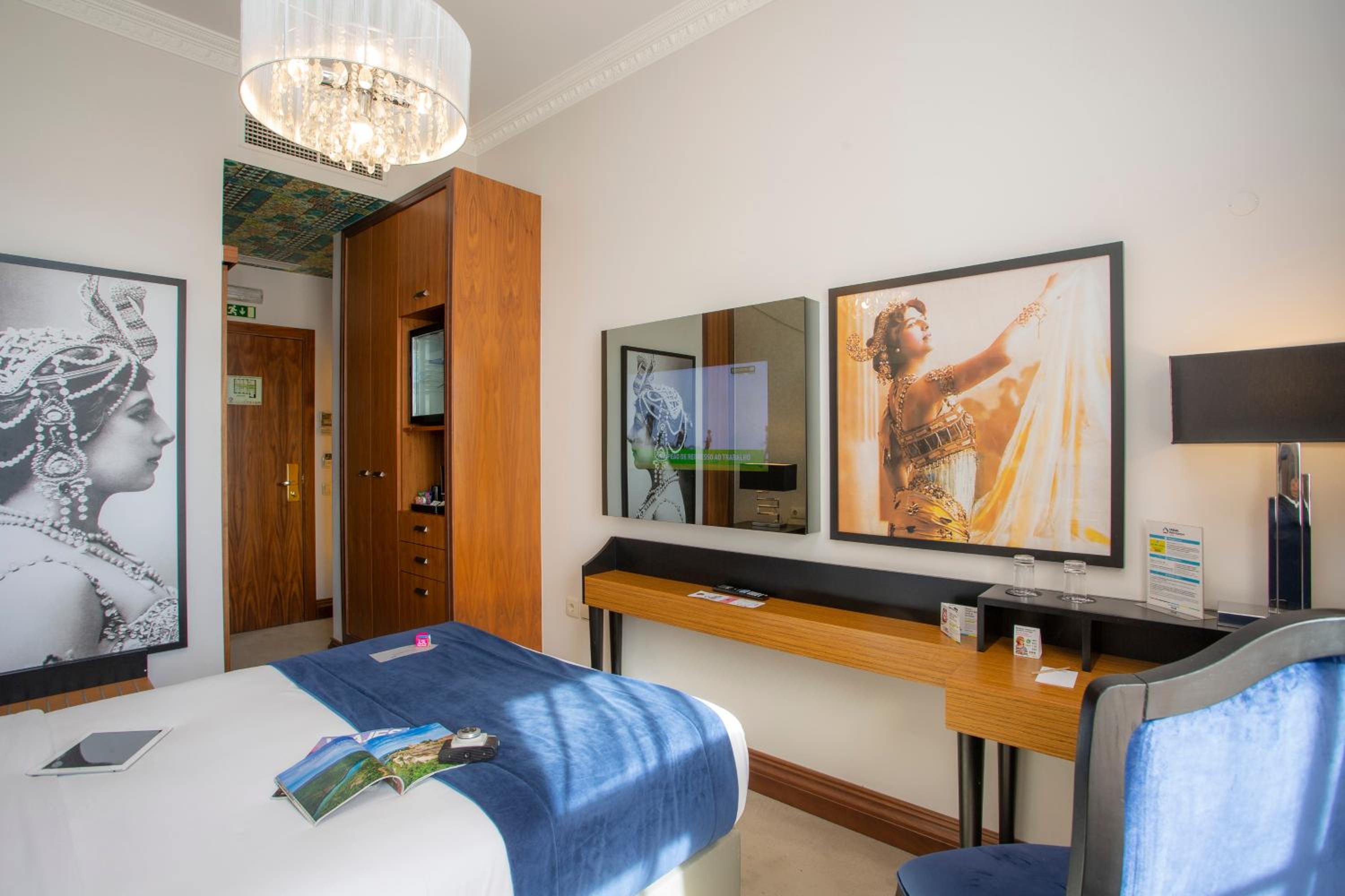Budget Double Room - Photo 21