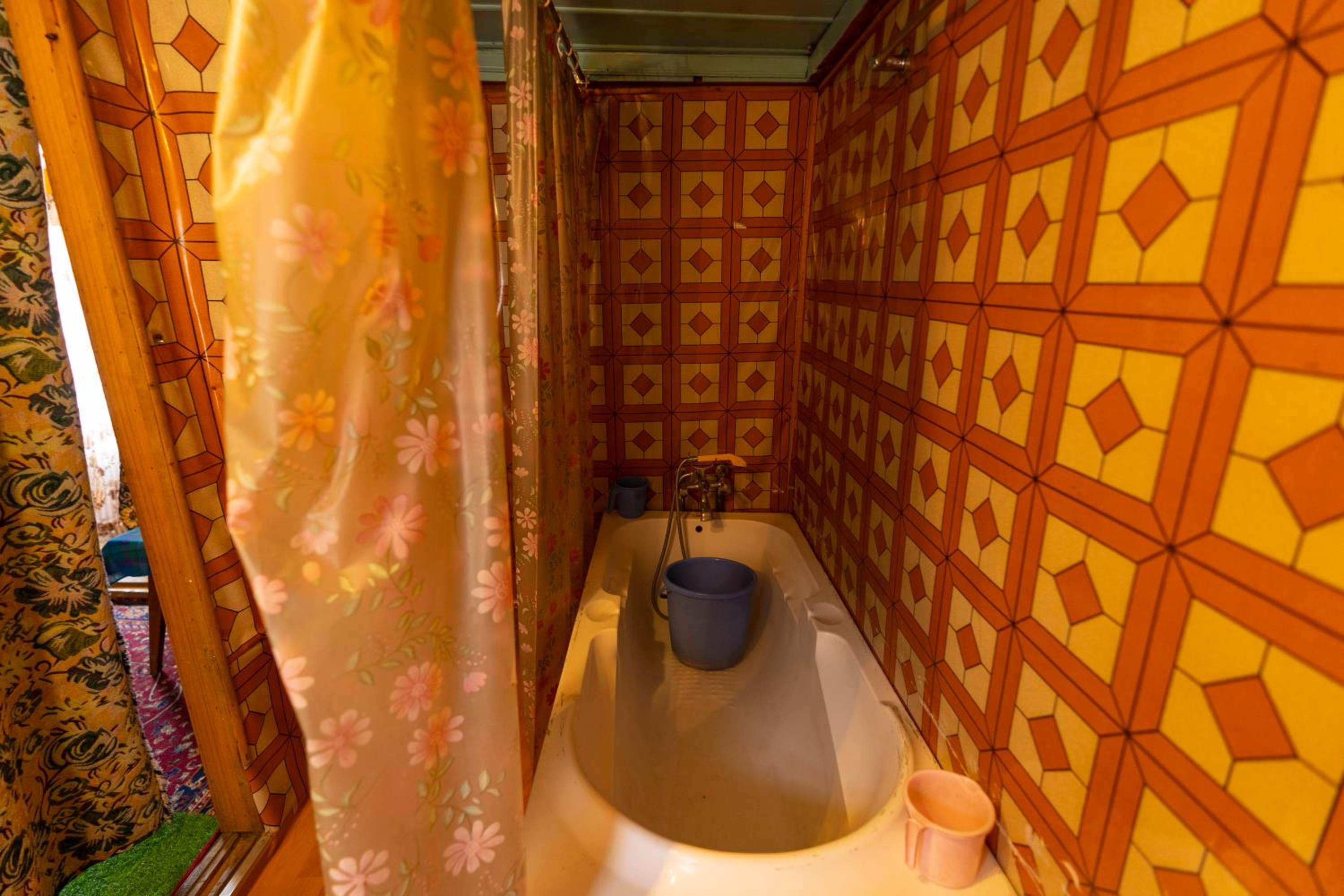 Deluxe Single Room photo 3