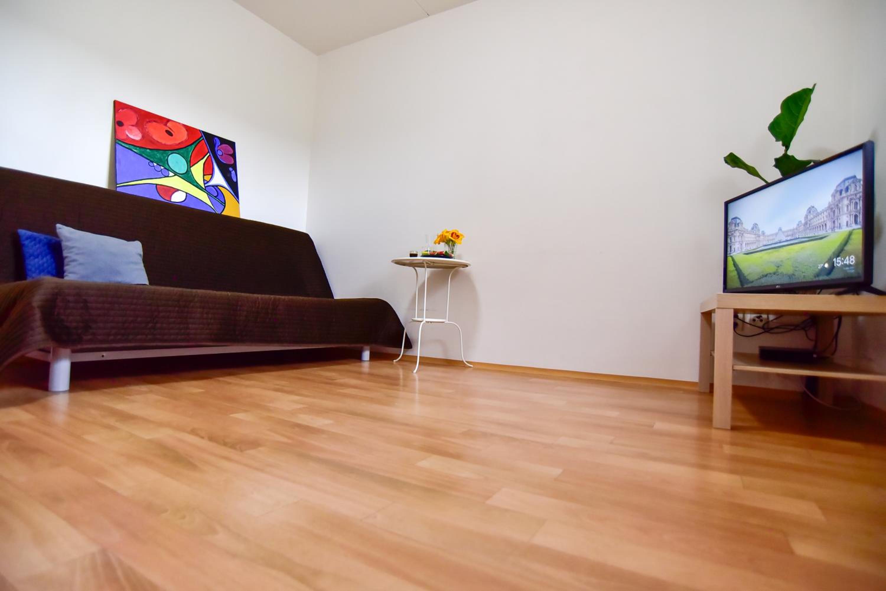 Two-Bedroom Apartment - Photo 18