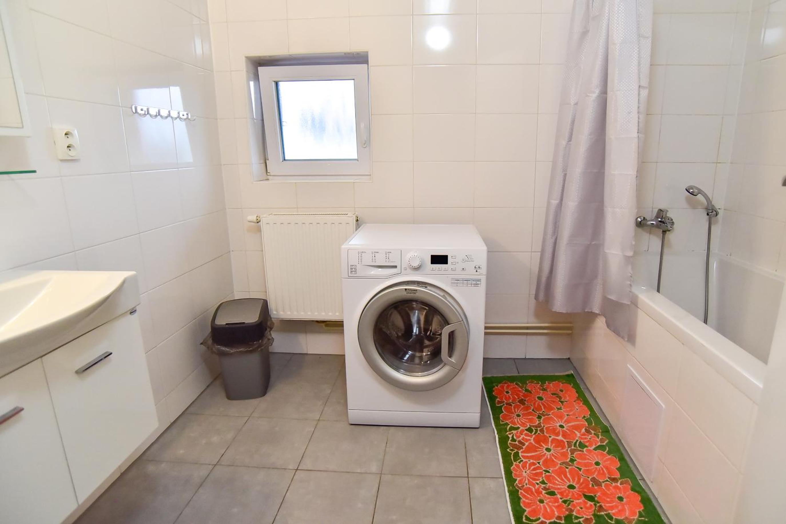 Three-Bedroom Apartment - Photo 66