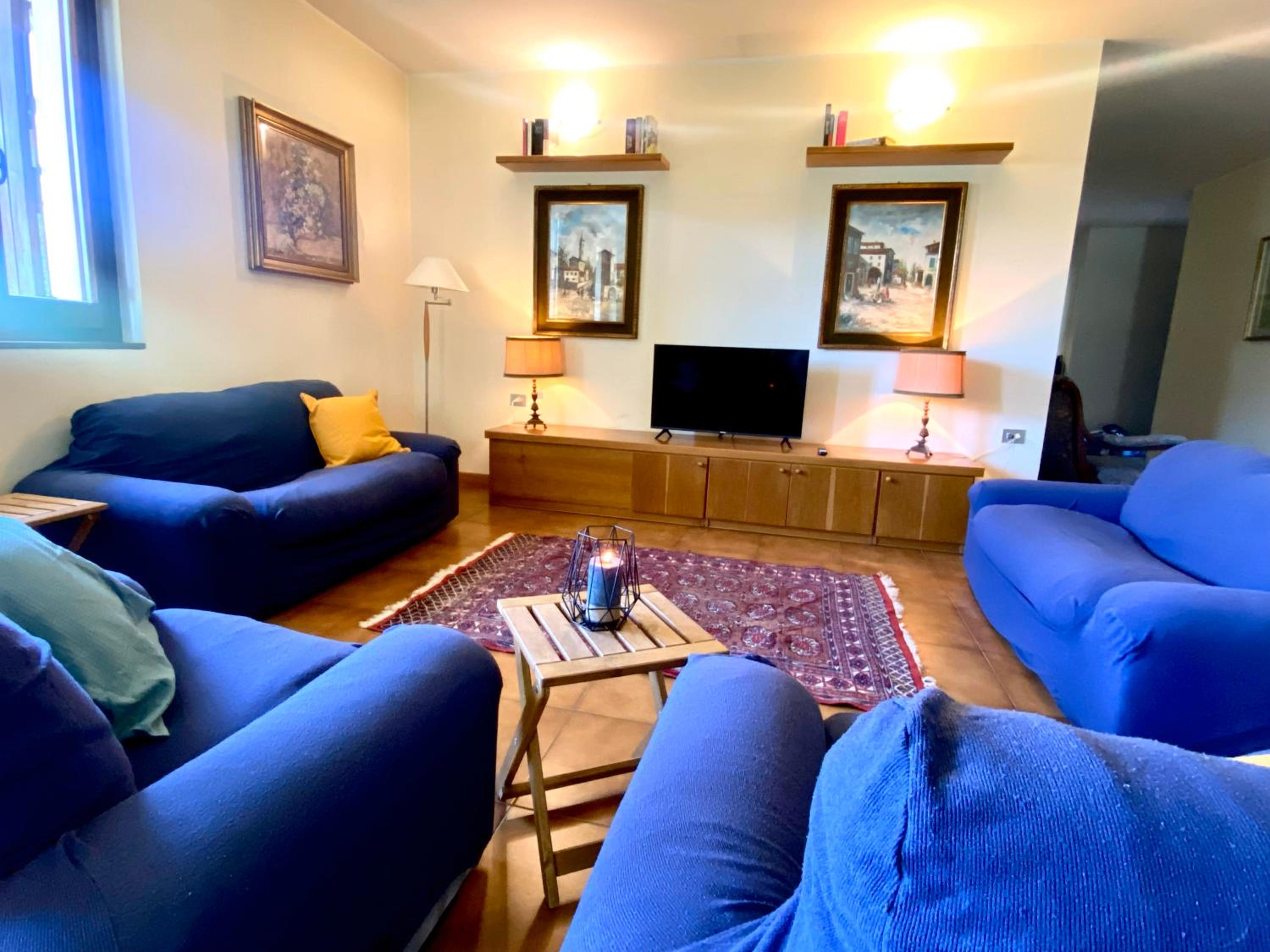 Apartment photo 3