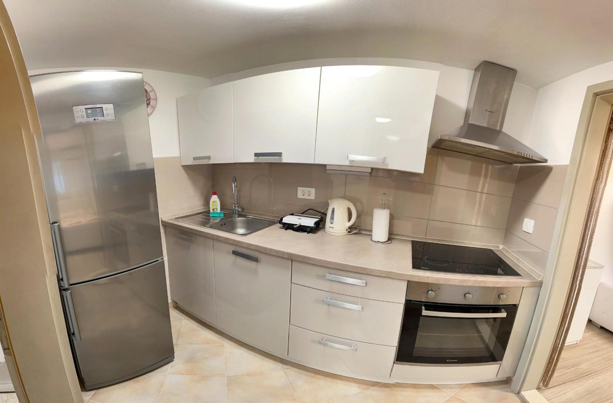 Apartment - Ground Floor - Photo 7