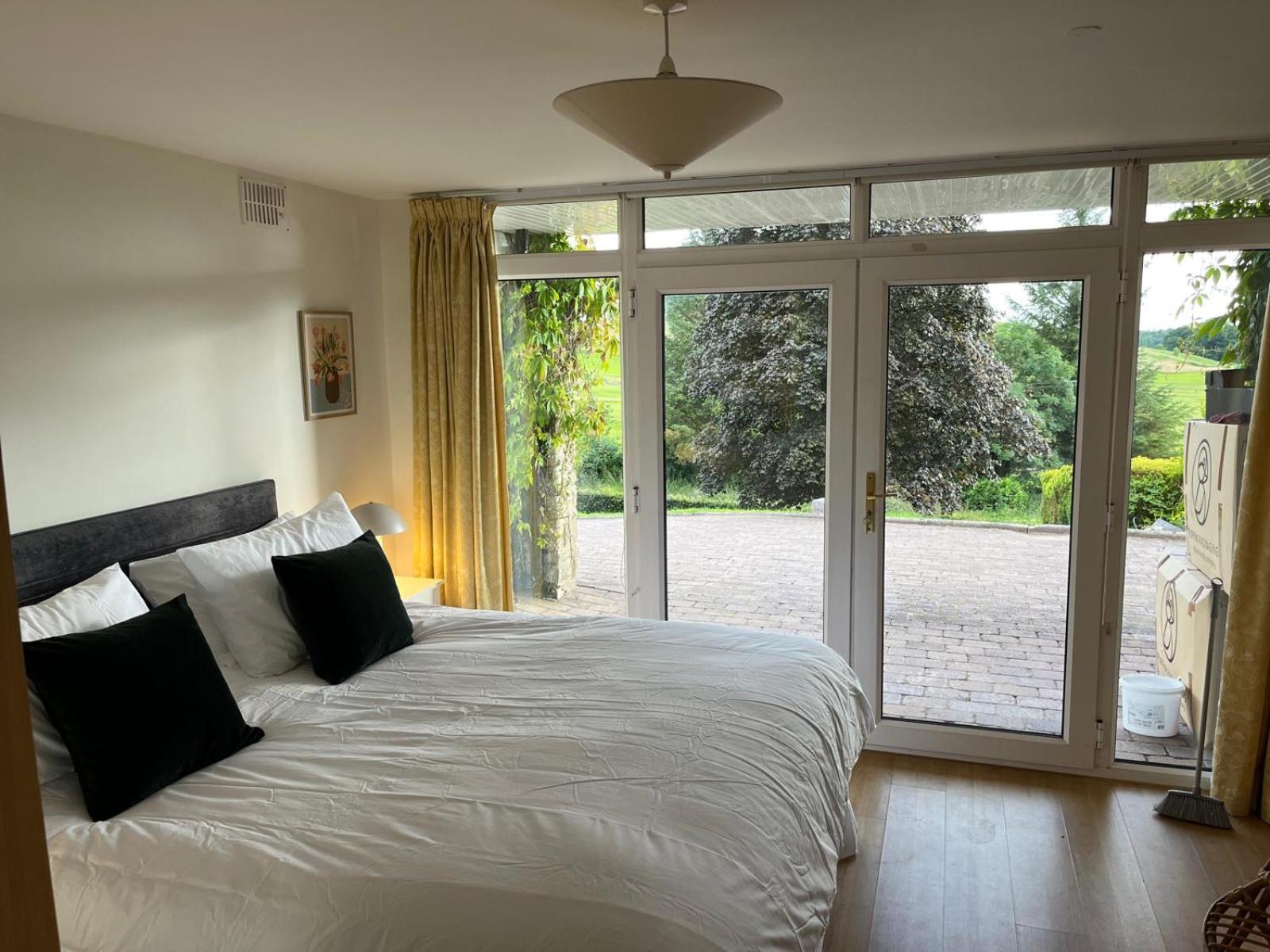 King Room with Garden View