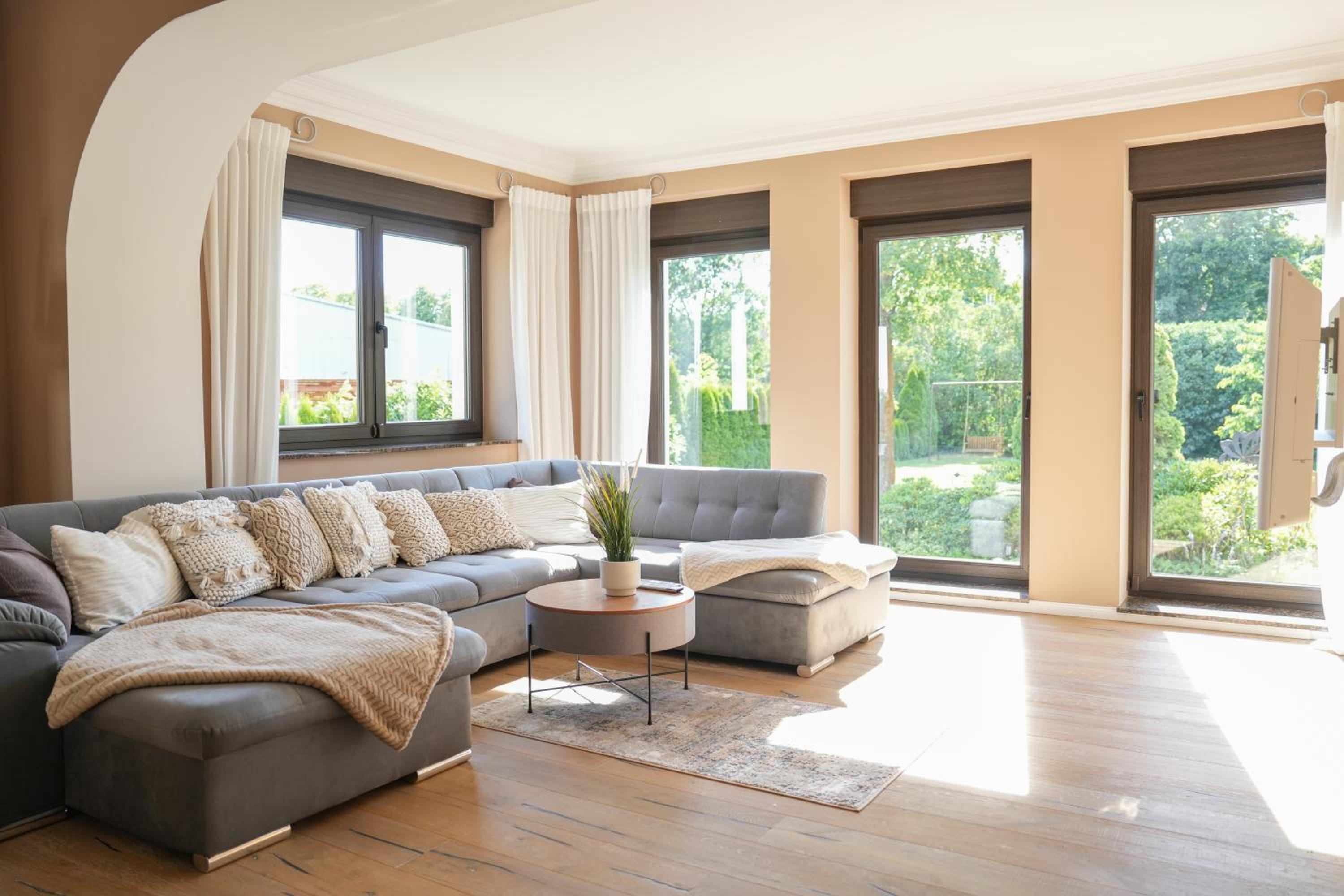 Three-Bedroom House photo 1