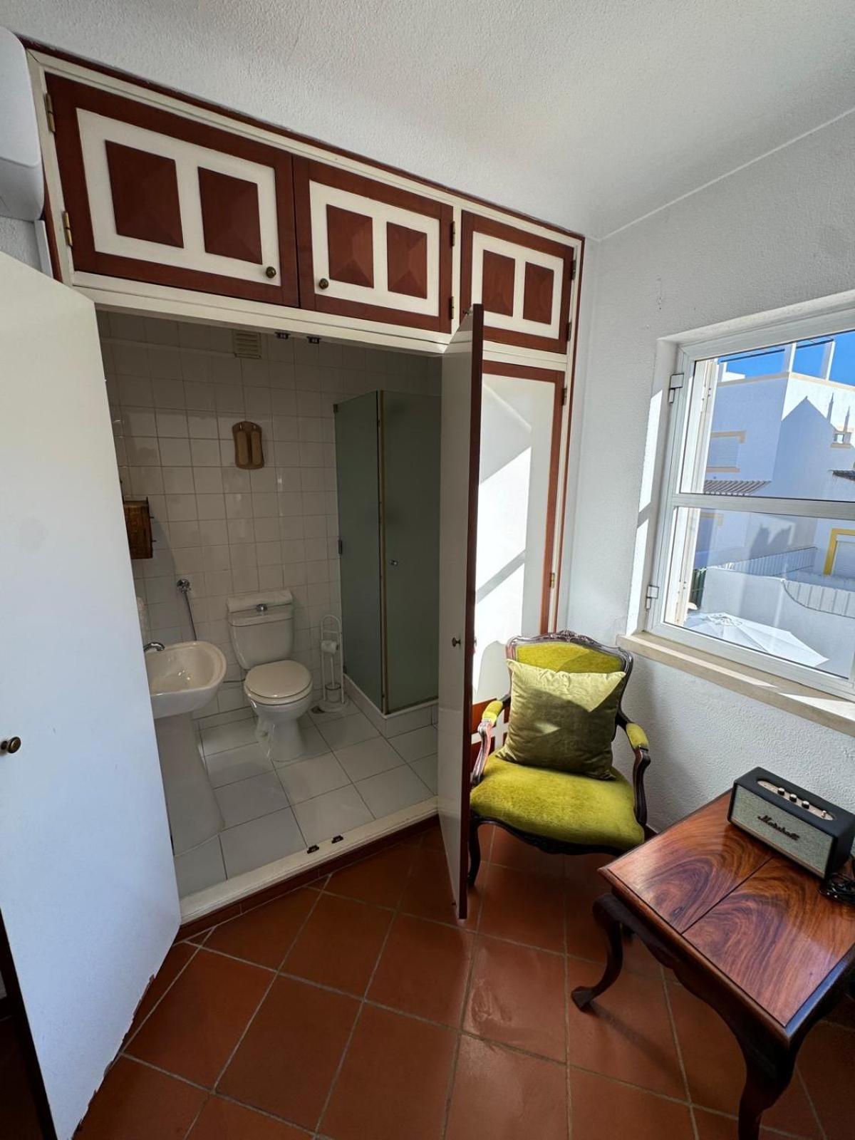 Deluxe Double Room with Balcony photo 3