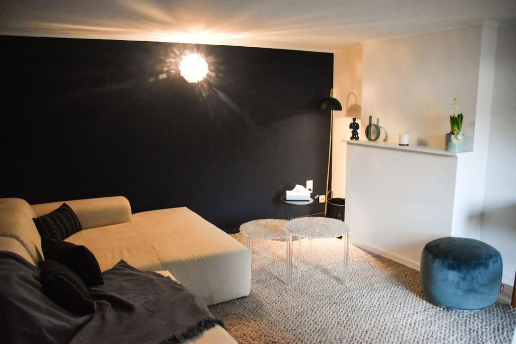 One-Bedroom House photo 2