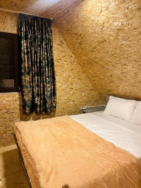 Deluxe Family Room - Photo 1