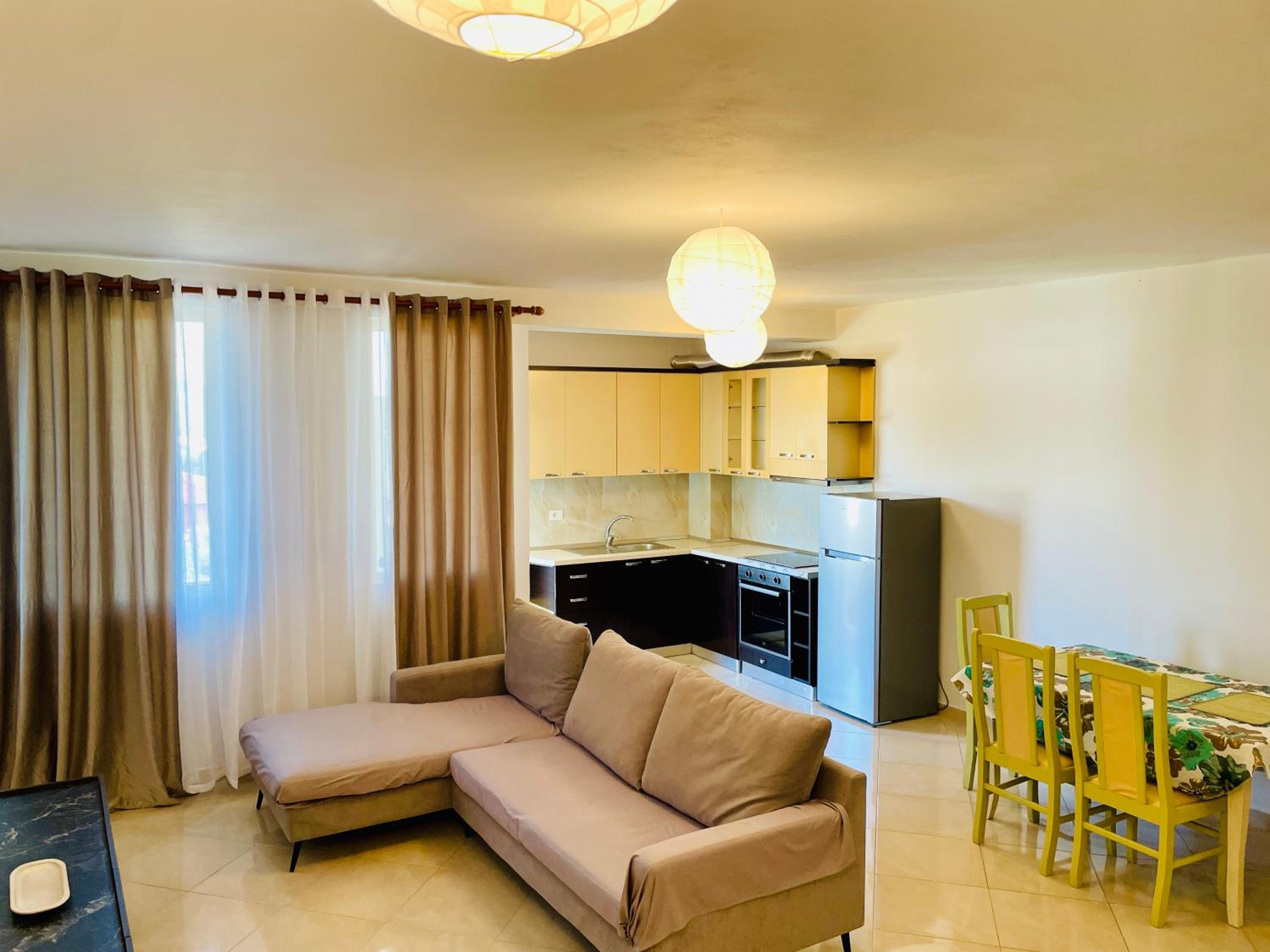 Family Two-Bedroom Apartment with View photo 2
