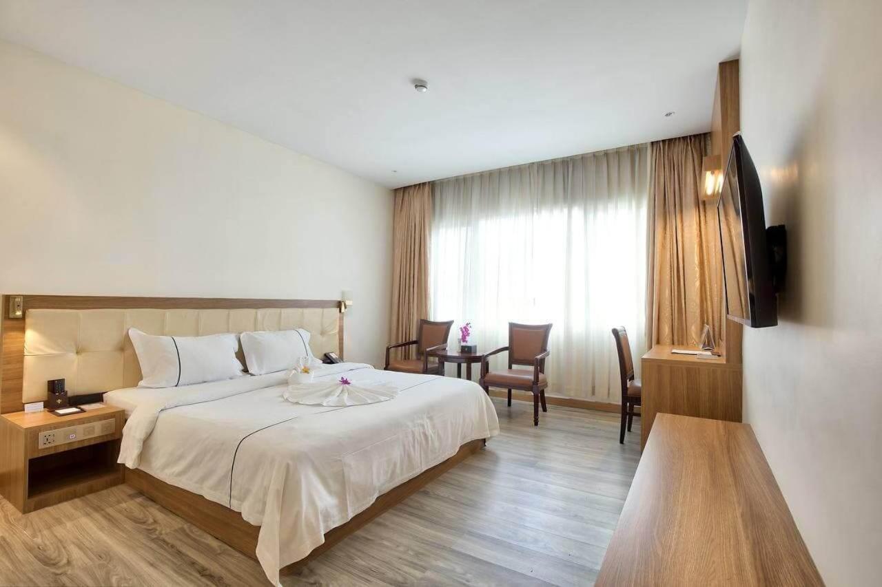 Superior Double Room - Photo 11