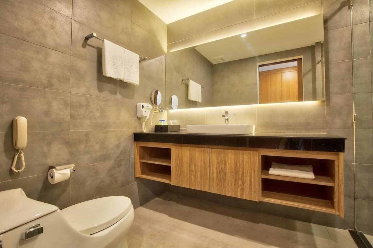 Superior Twin Room - Photo 17