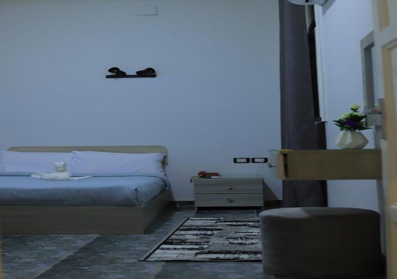 Single Room with Private Bathroom