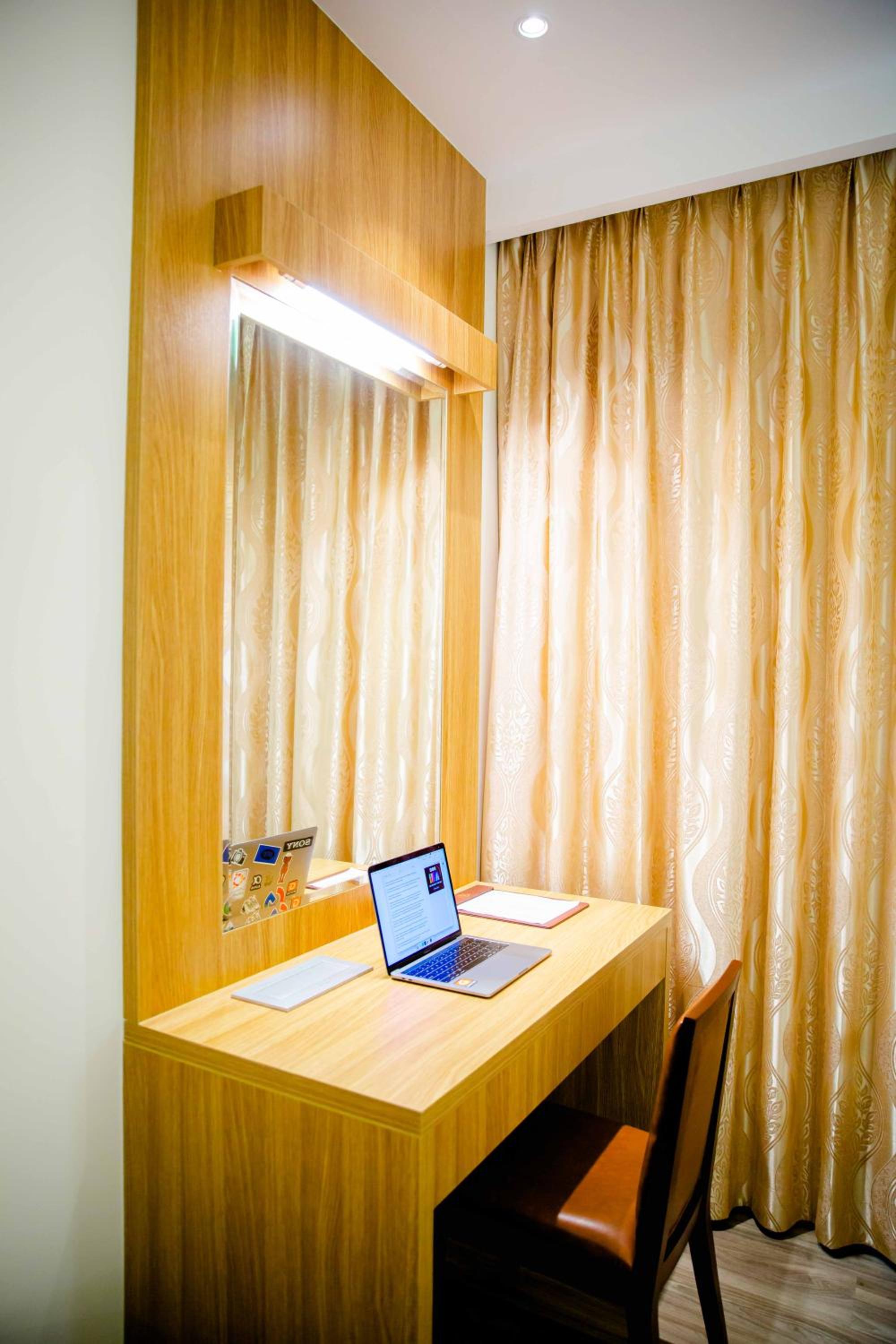 Superior Twin Room - Photo 26