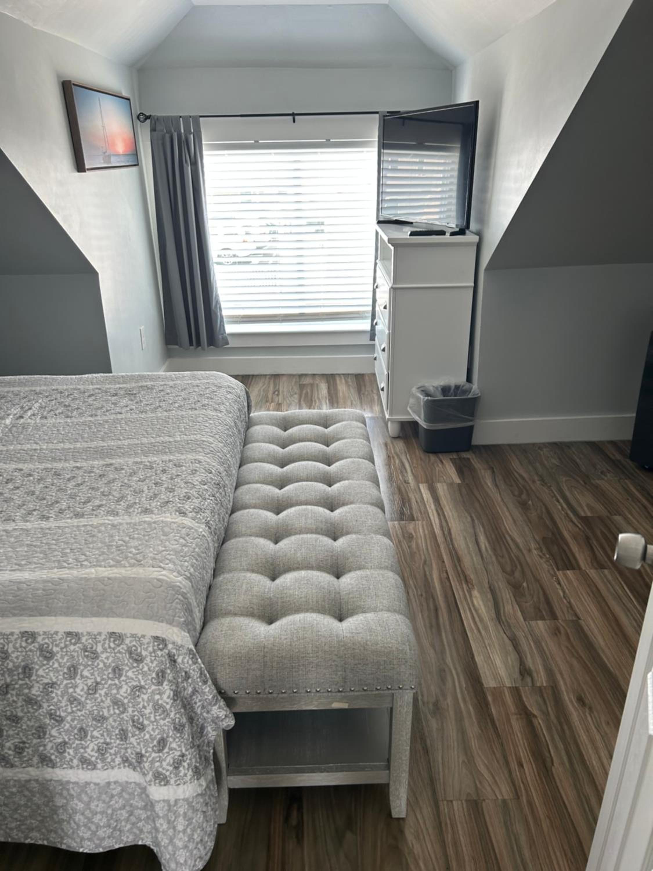 One-Bedroom House photo 1