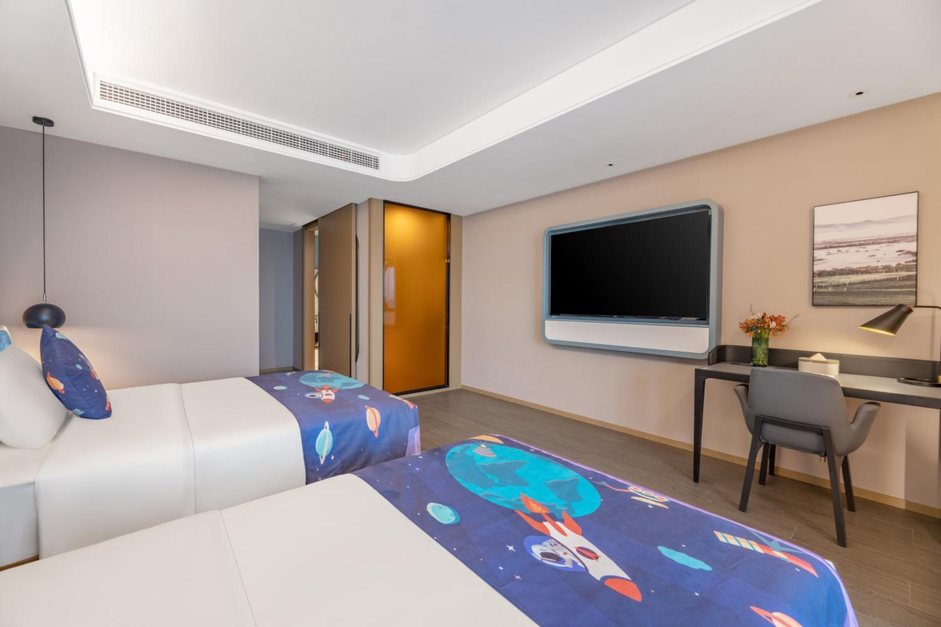 Jimu Family Twin Room photo 1