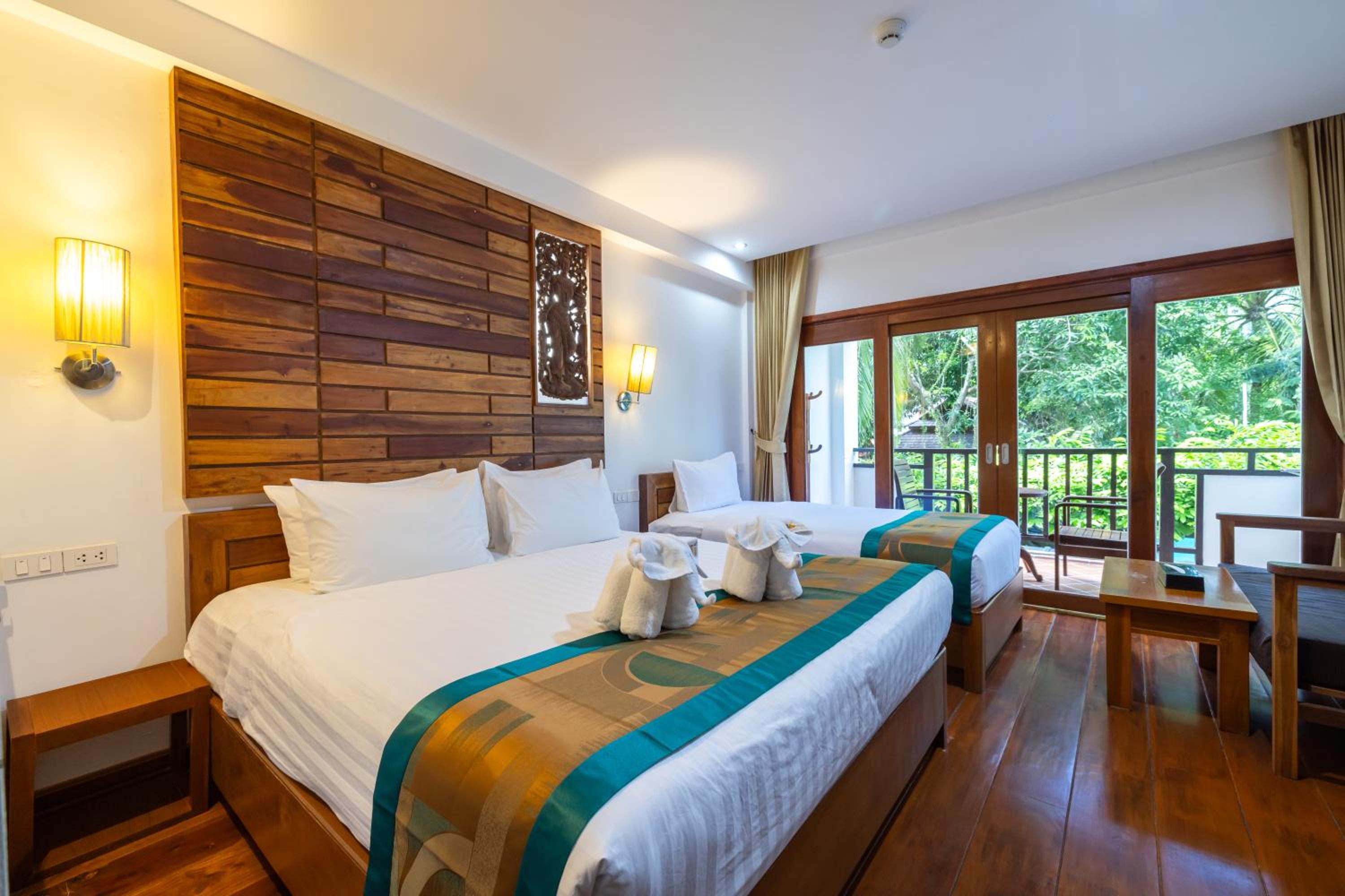 Deluxe Twin Room photo 1