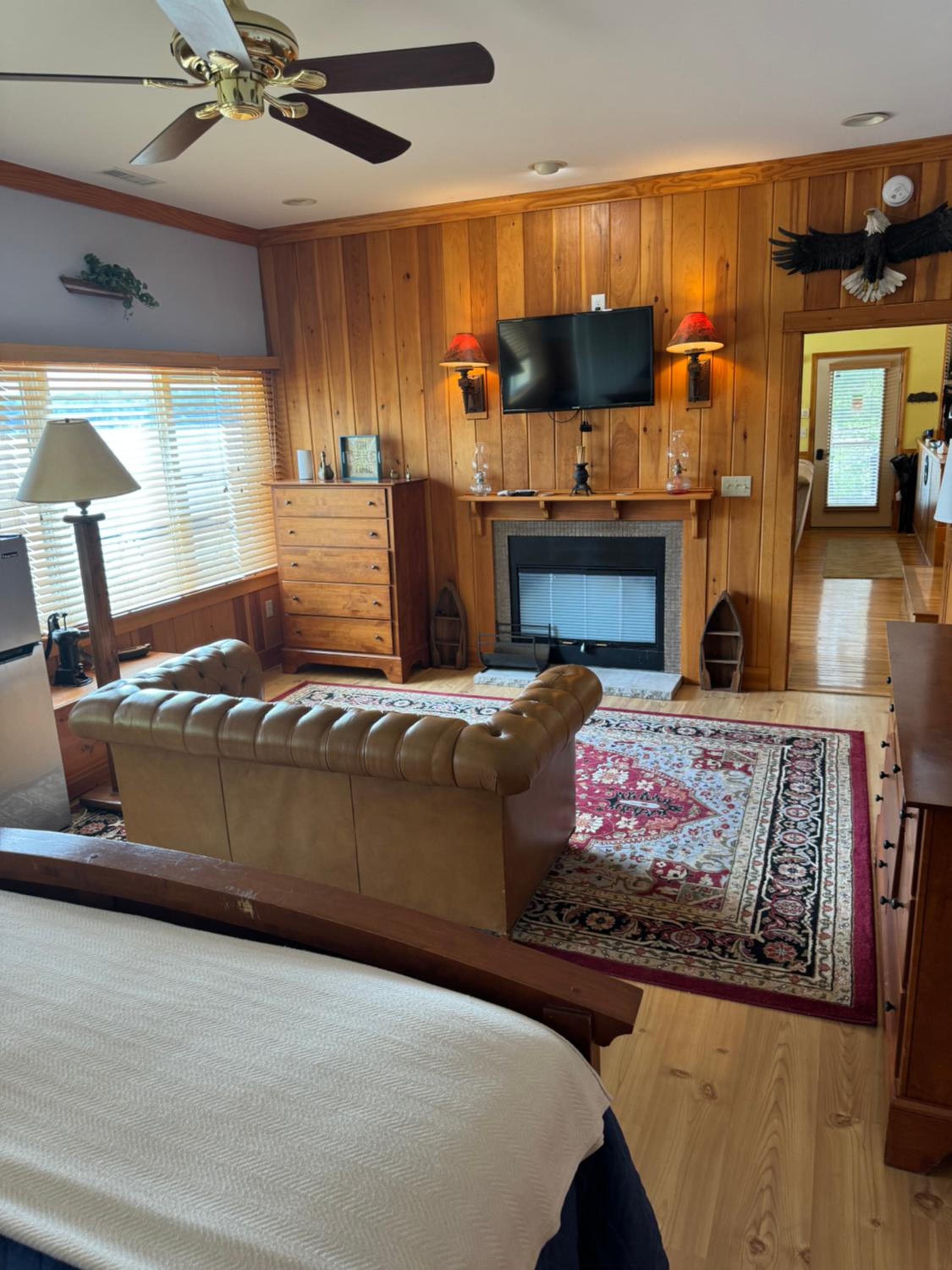 Three-Bedroom House photo 1