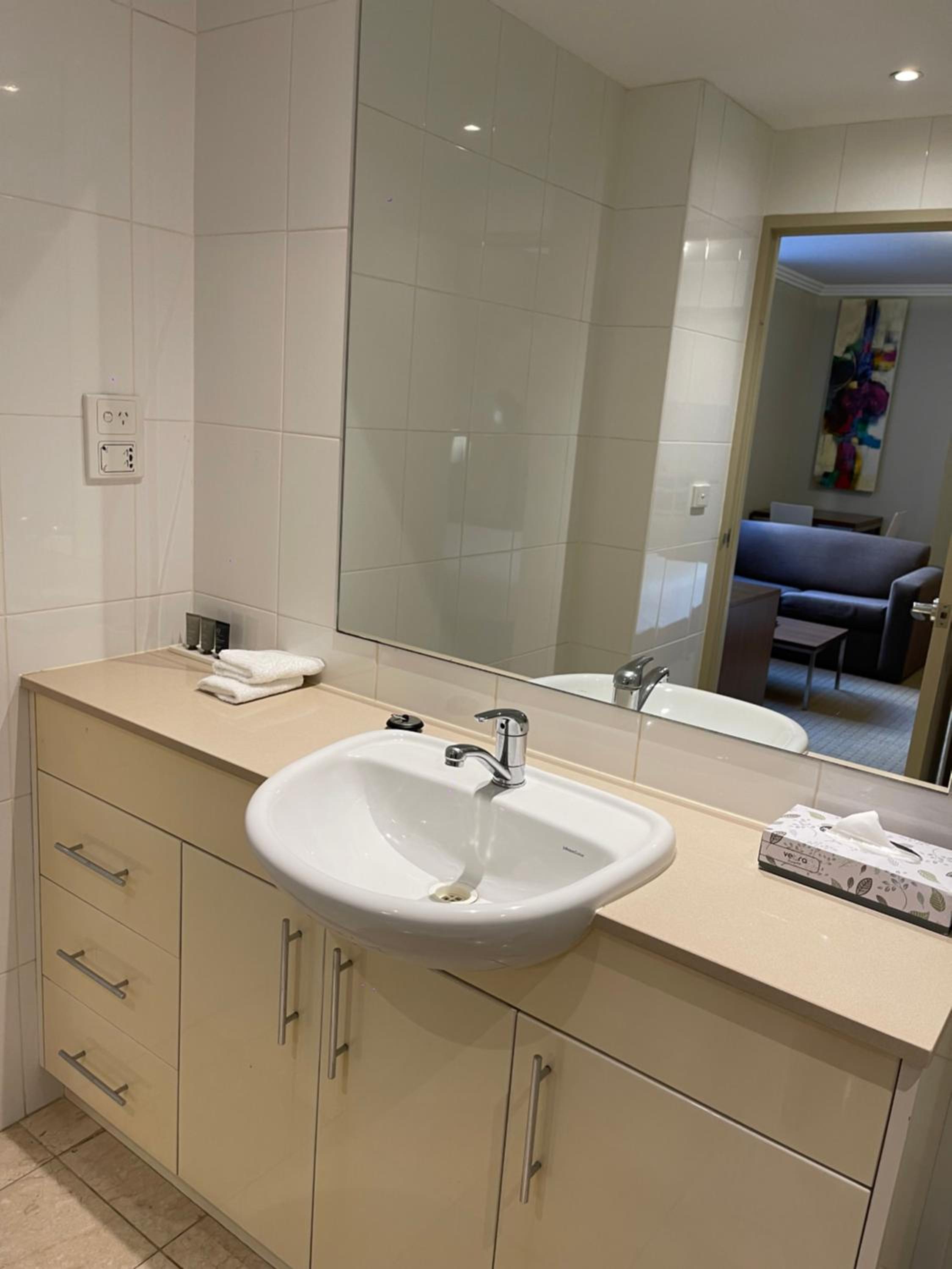 Deluxe Standard Studio Apartment (Daily Housekeeping) thumbnail 5
