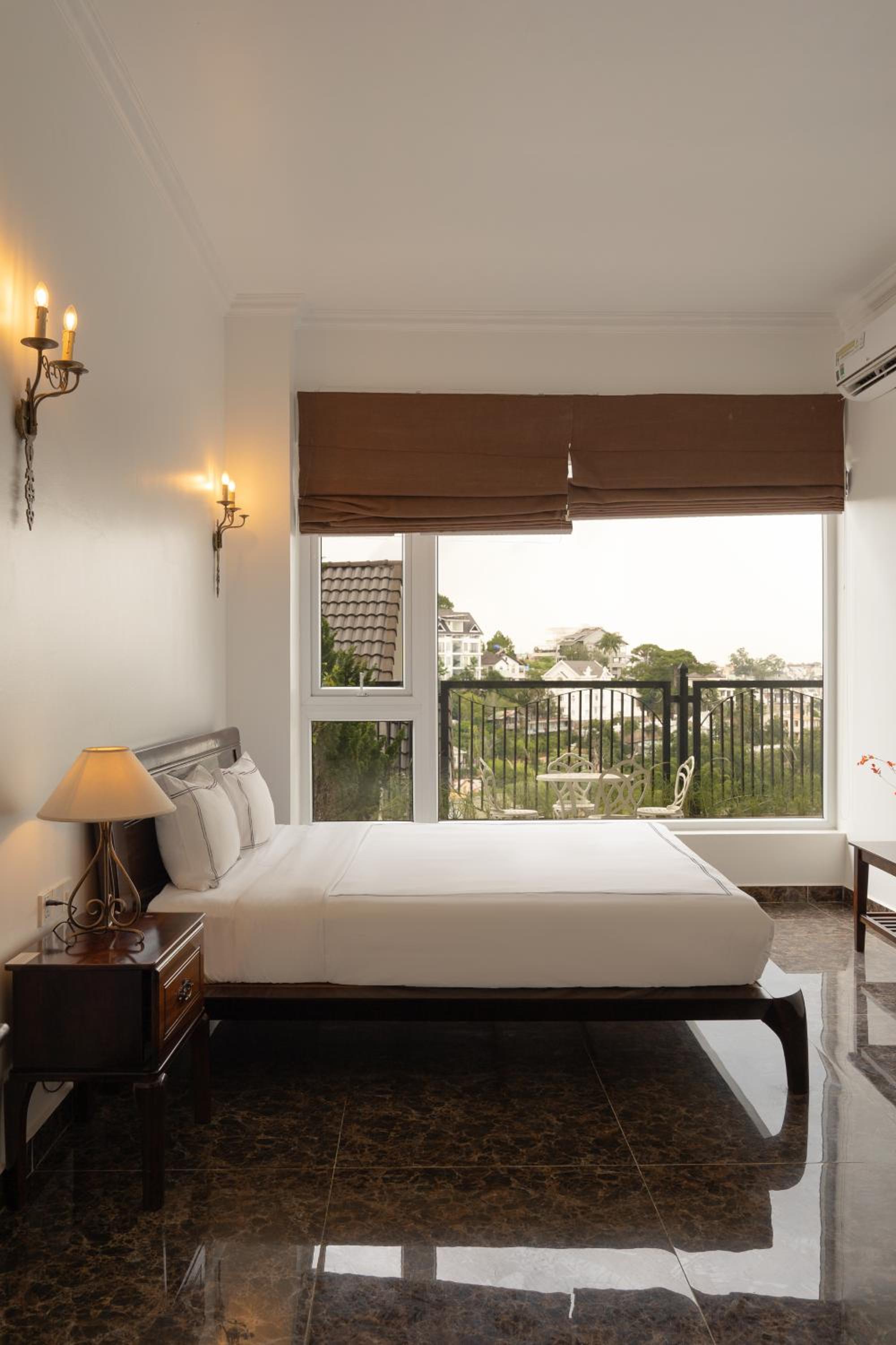 Deluxe Double Room photo 2