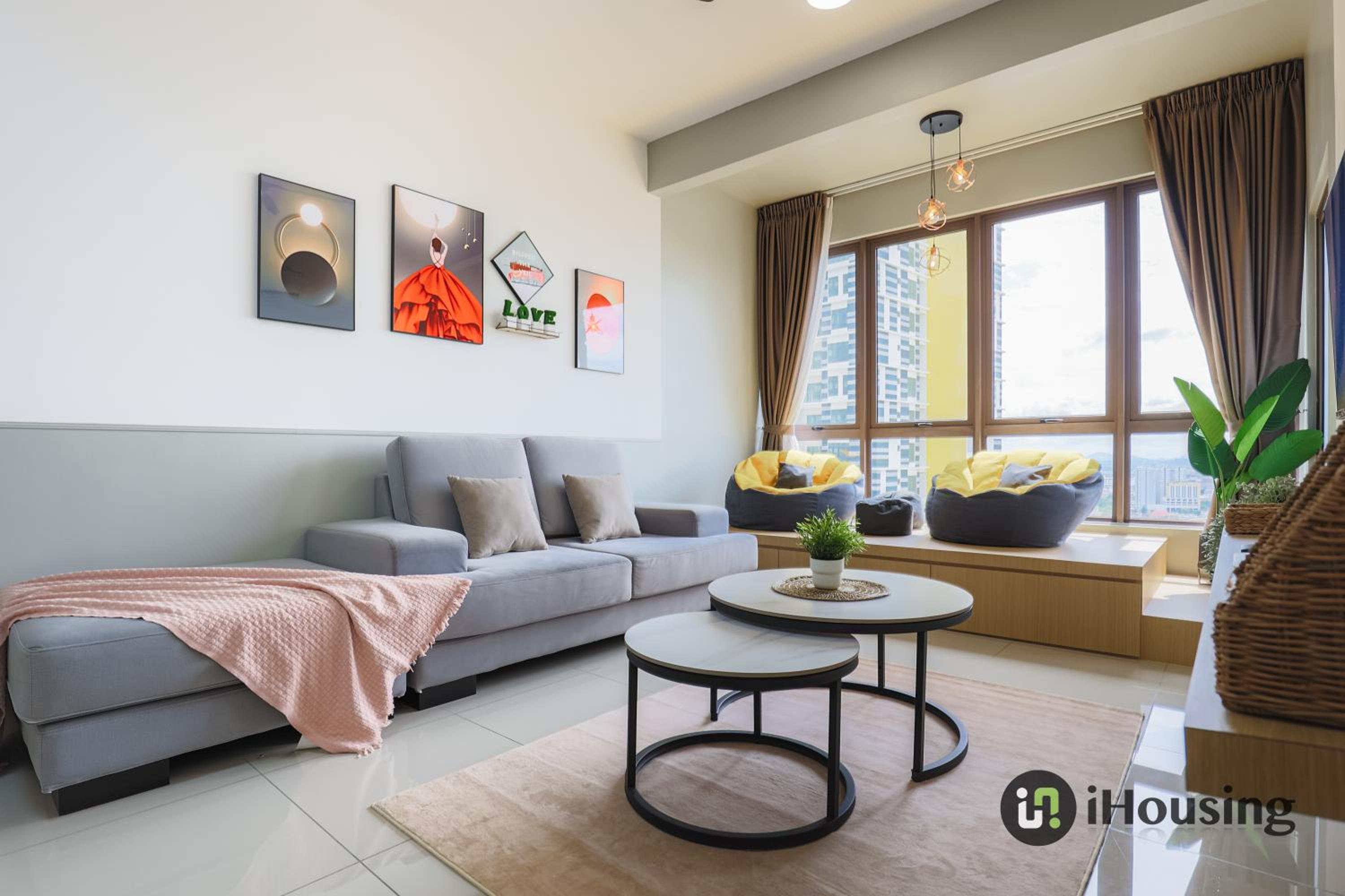 Apartment With Balcony
