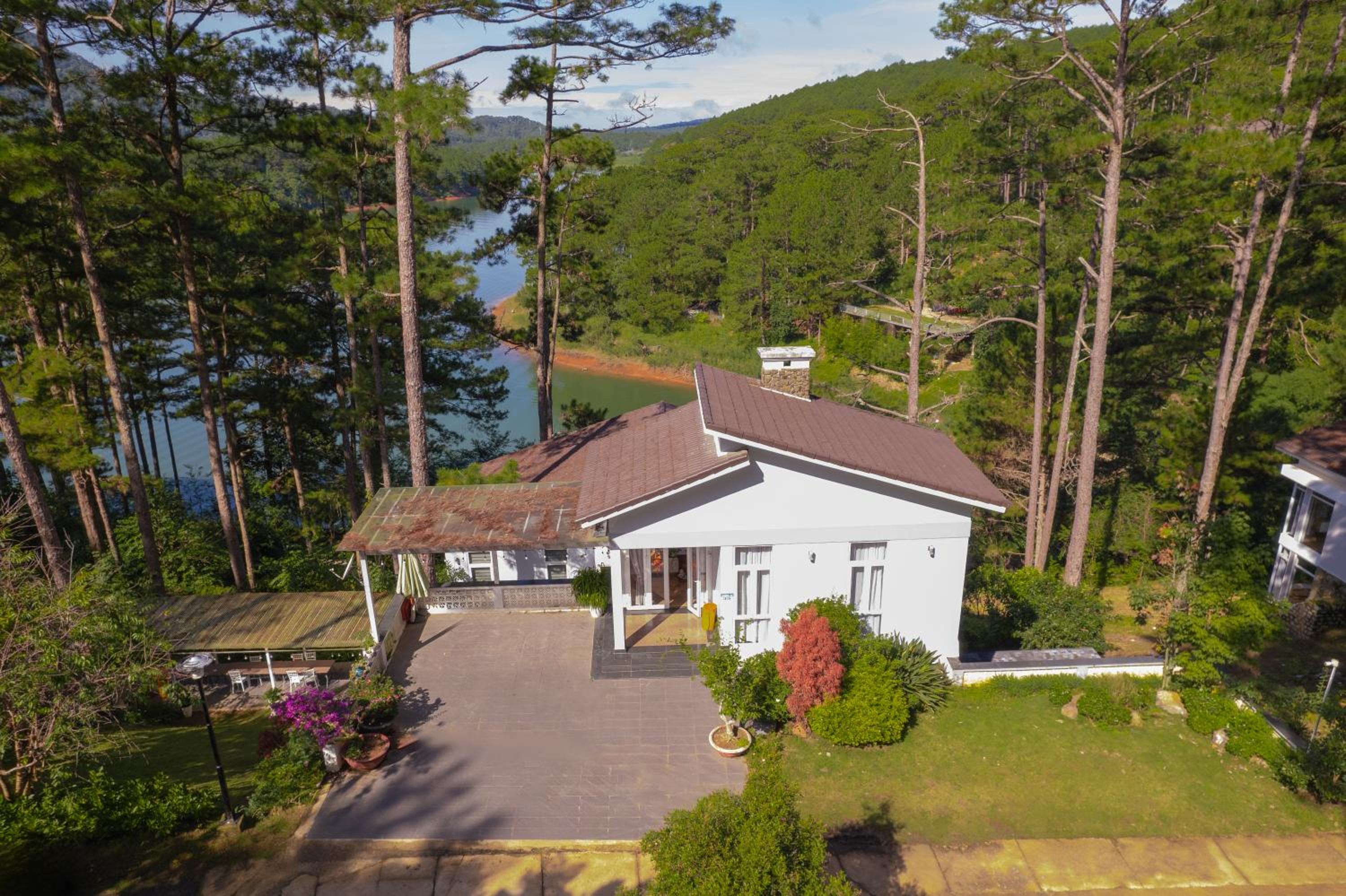 Deluxe Villa photo 3