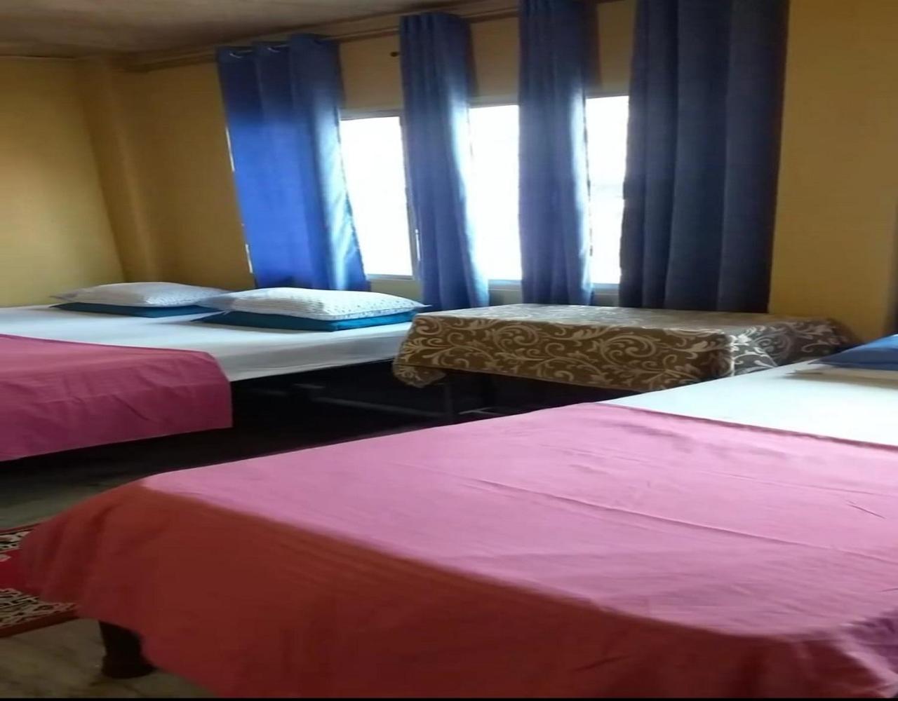 Classic Triple Room photo 2