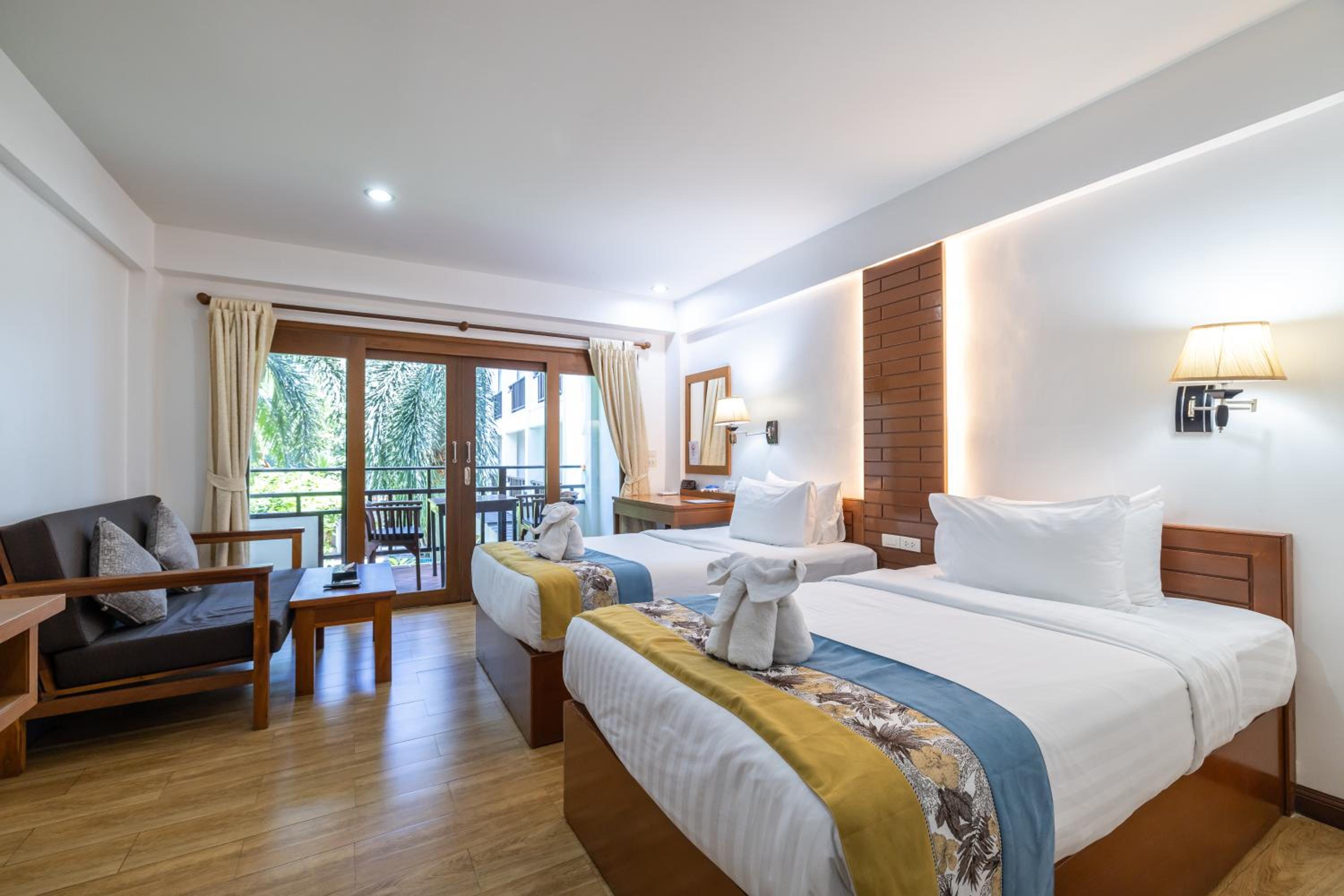 Superior Twin Room photo 1