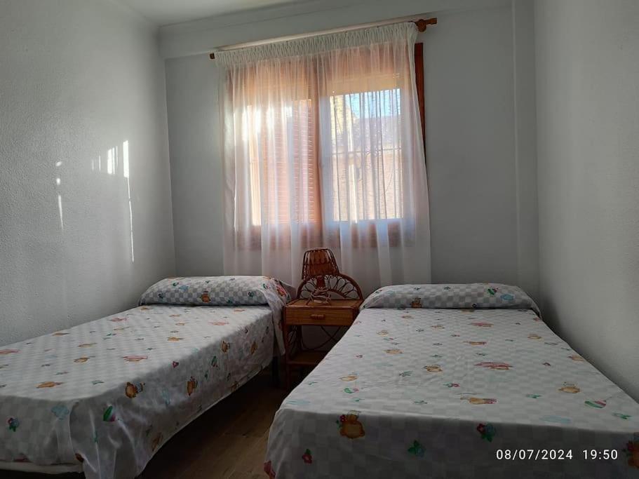 Casa de cuatro habitaciones