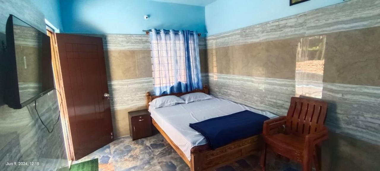 Deluxe Double Room with Balcony and Sea View - Photo 2