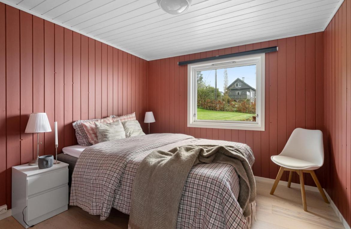 Four-Bedroom House photo 1