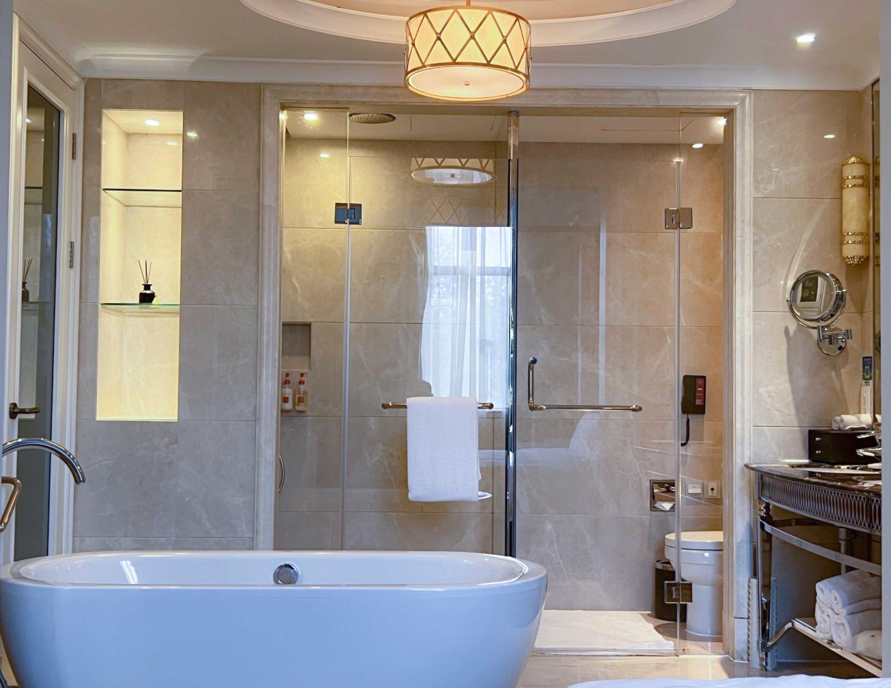 Executive Suite - Non-Smoking - Photo 8