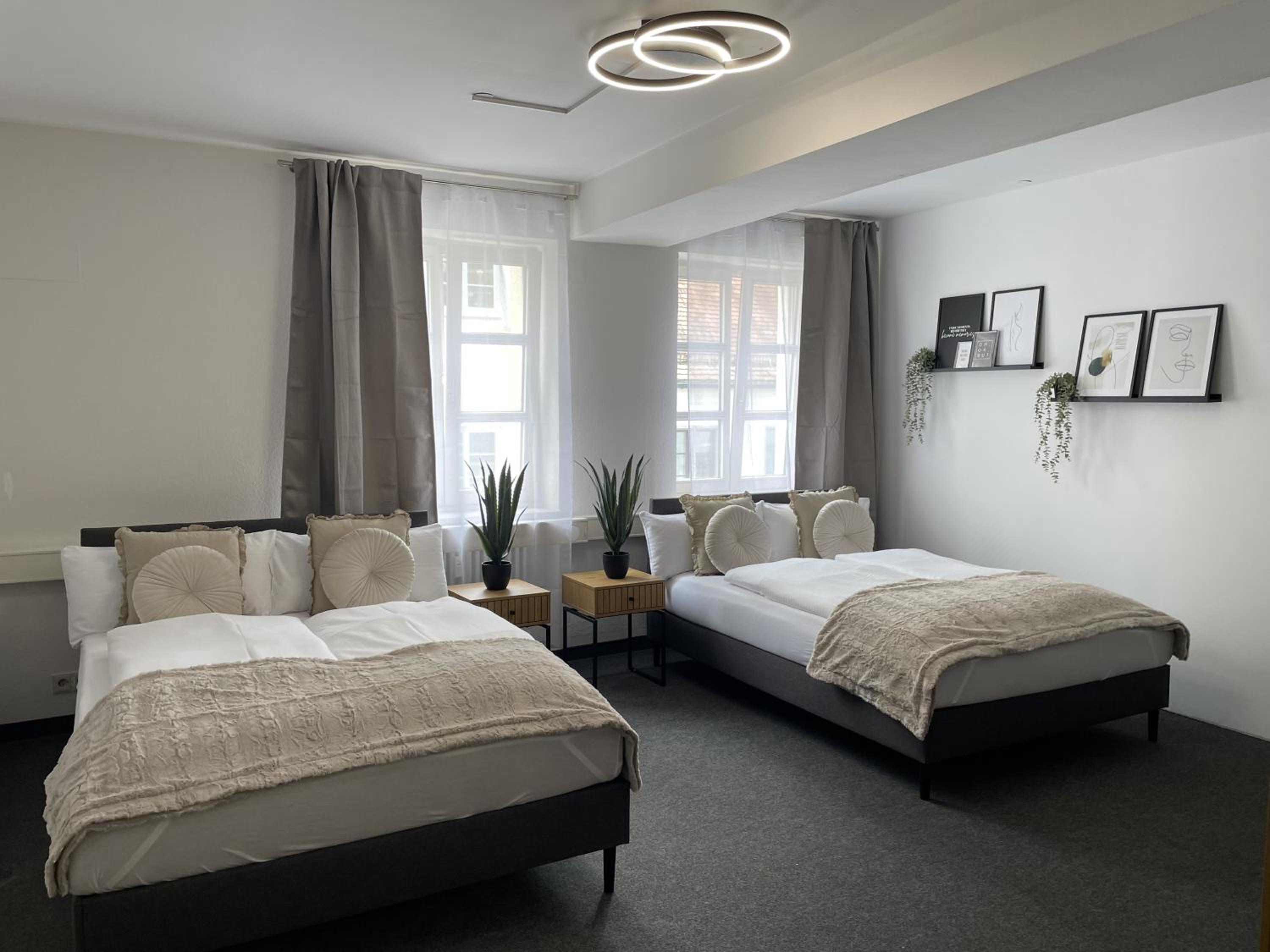 Twin Room with City View photo 1