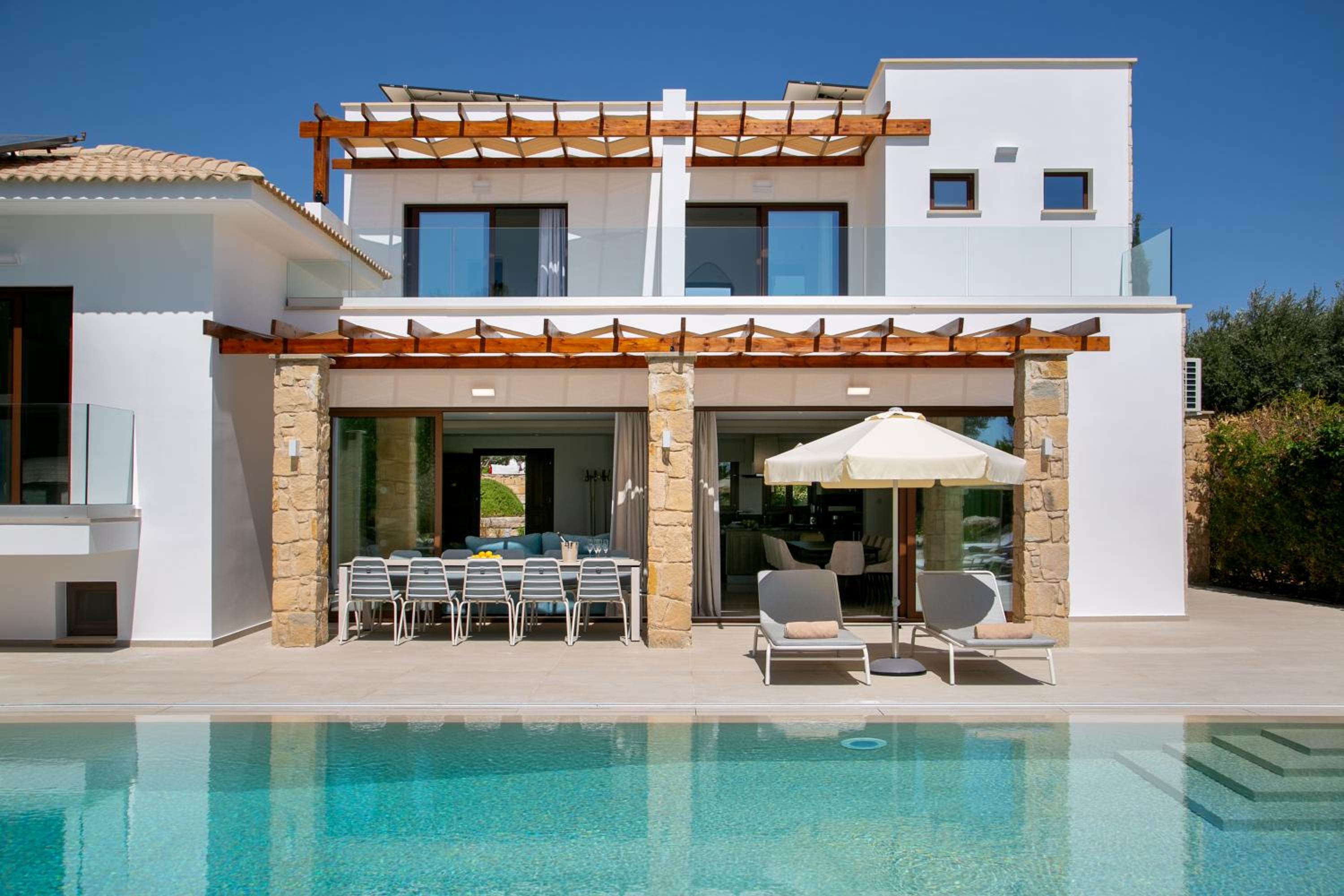 Superior Villa