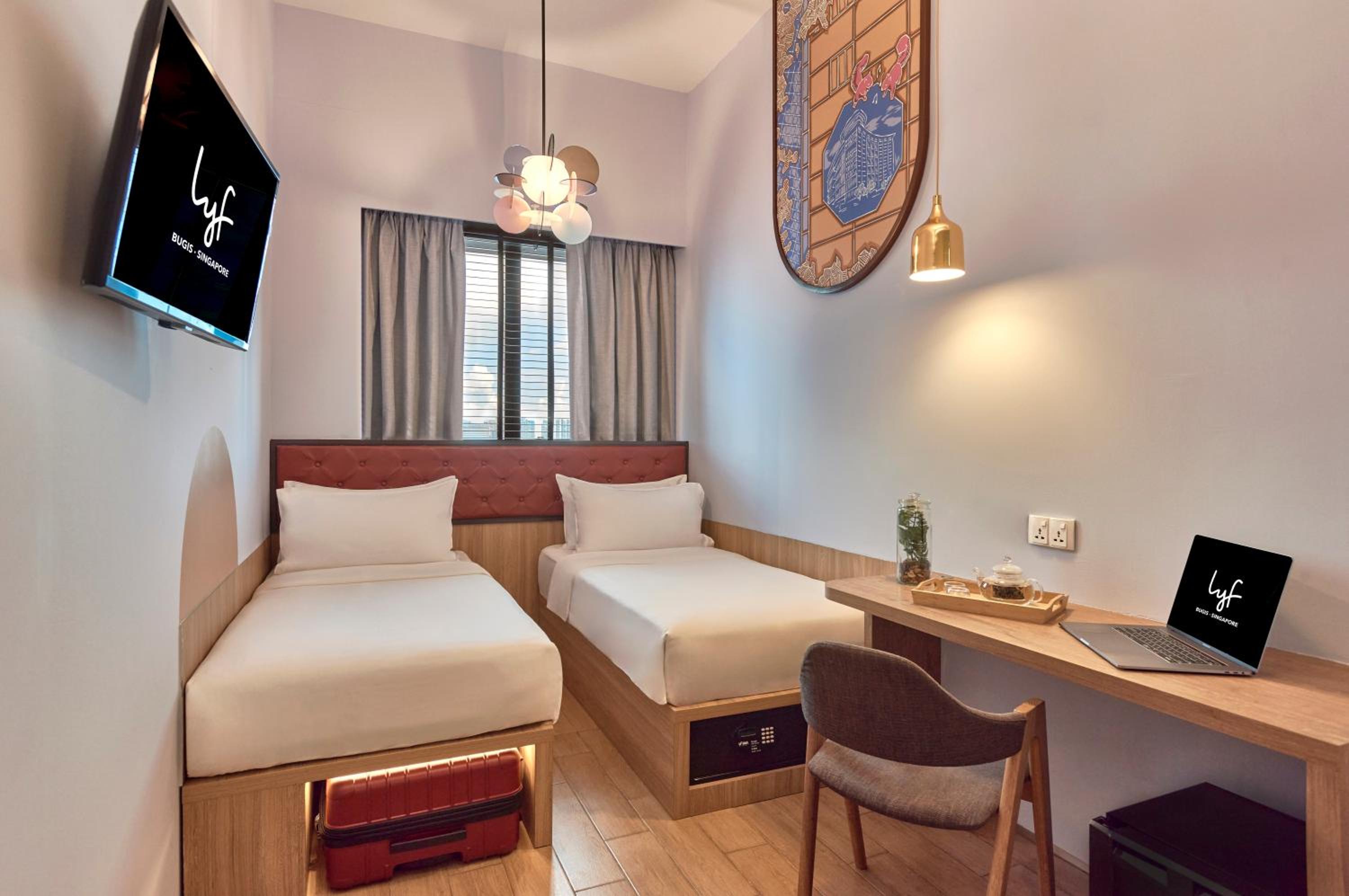 Side By Side (Studio Twin)