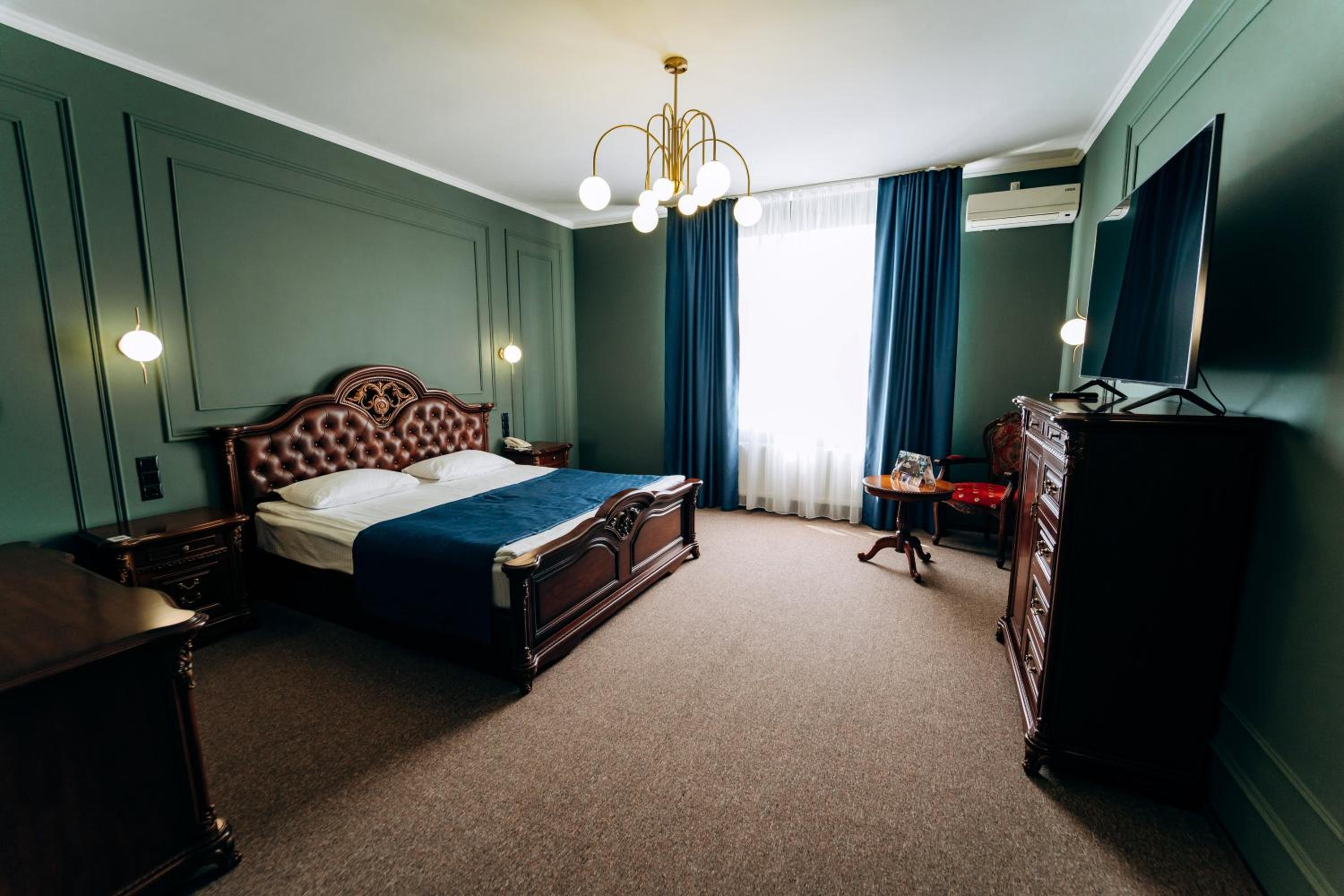 Deluxe Double Room with Balcony