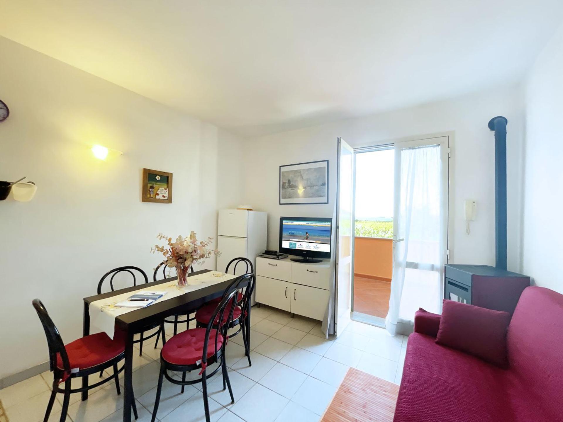 One-Bedroom Apartment with Terrace photo 2