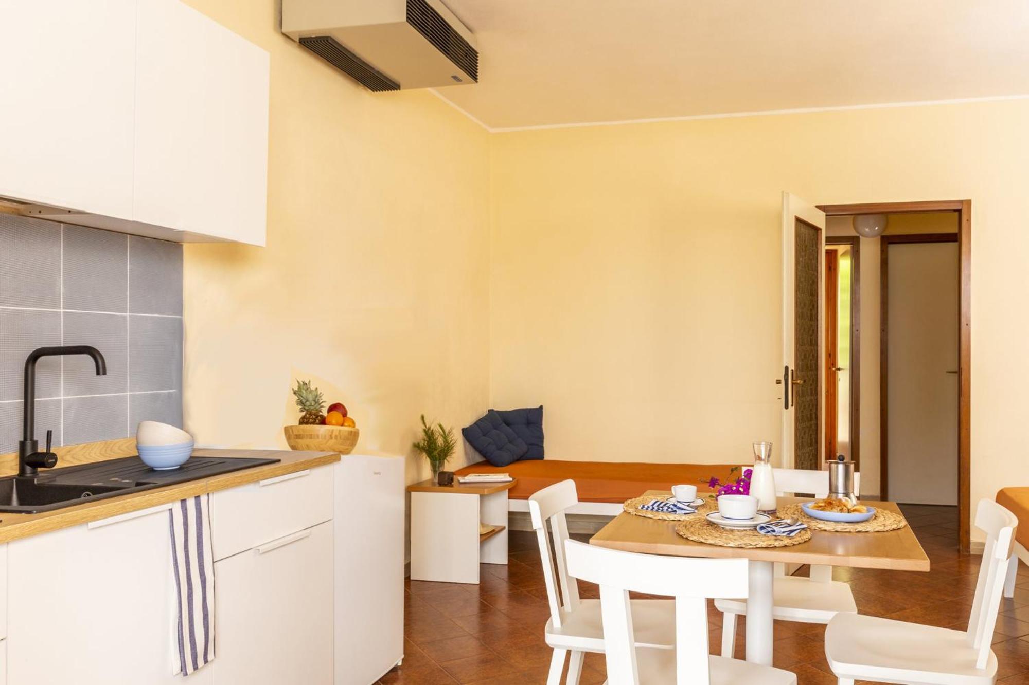 Studio (4 Adults) - Photo 2