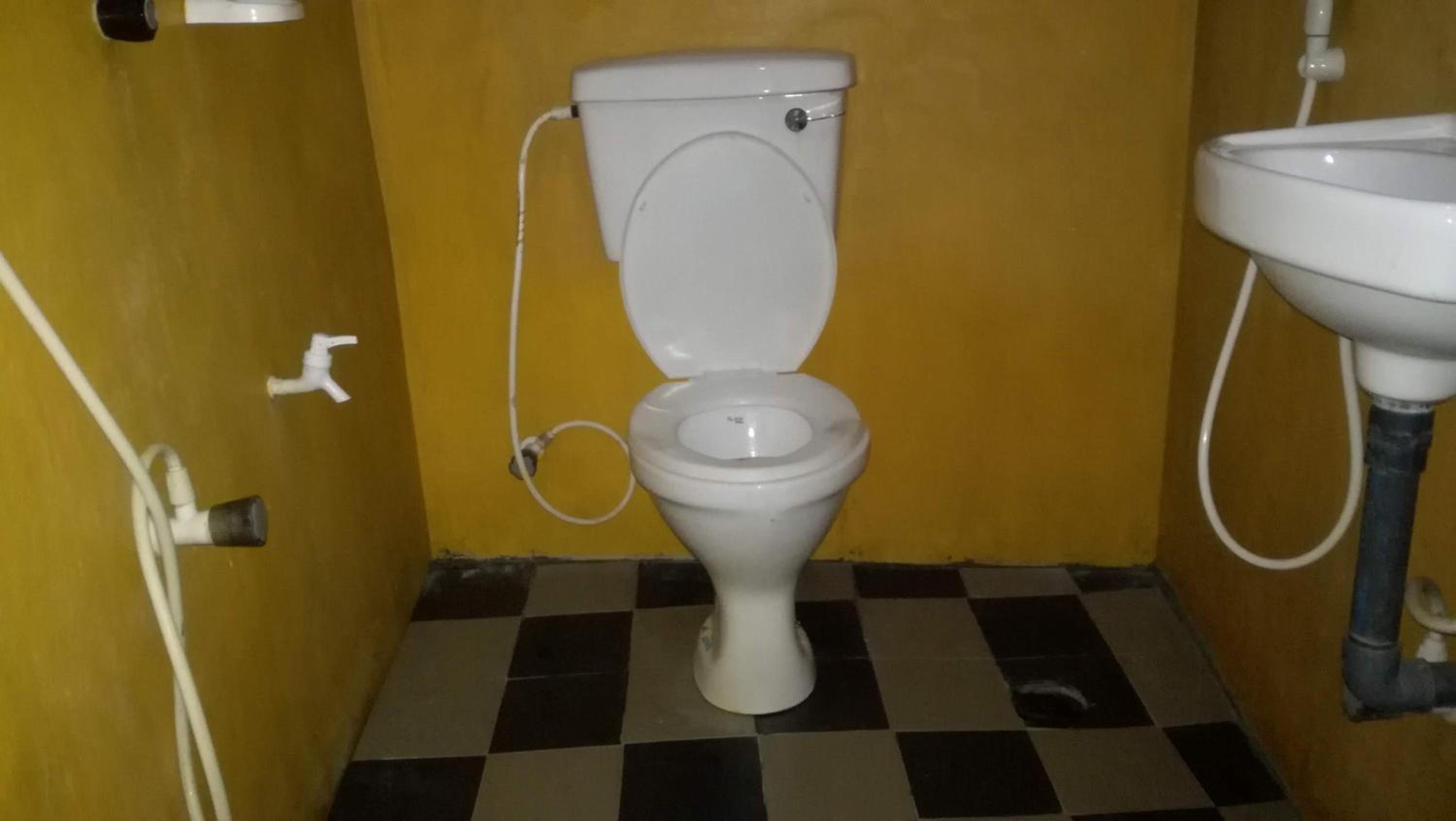 Double Room with Private Bathroom photo 2