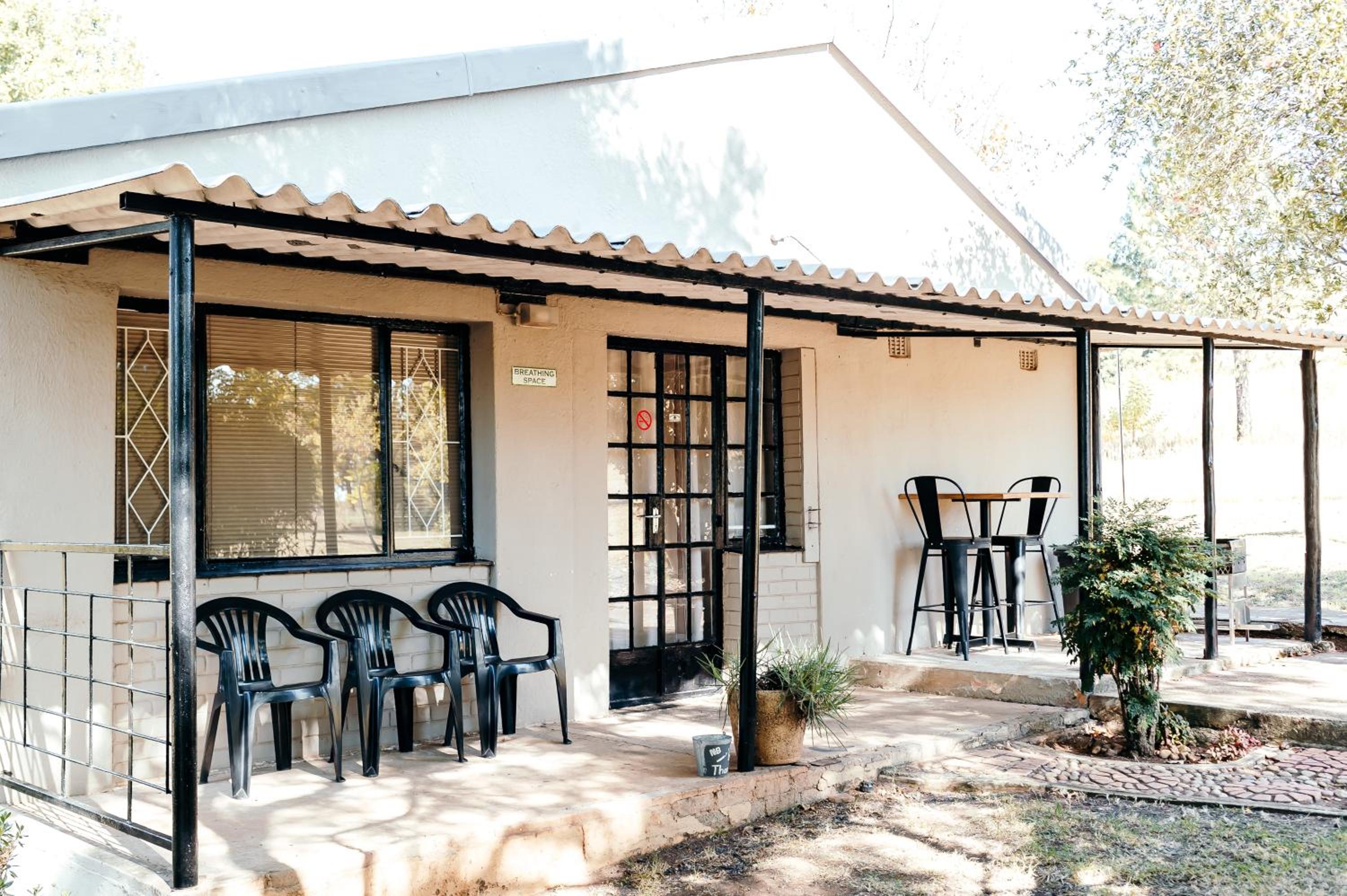 Bungalow - Photo 3