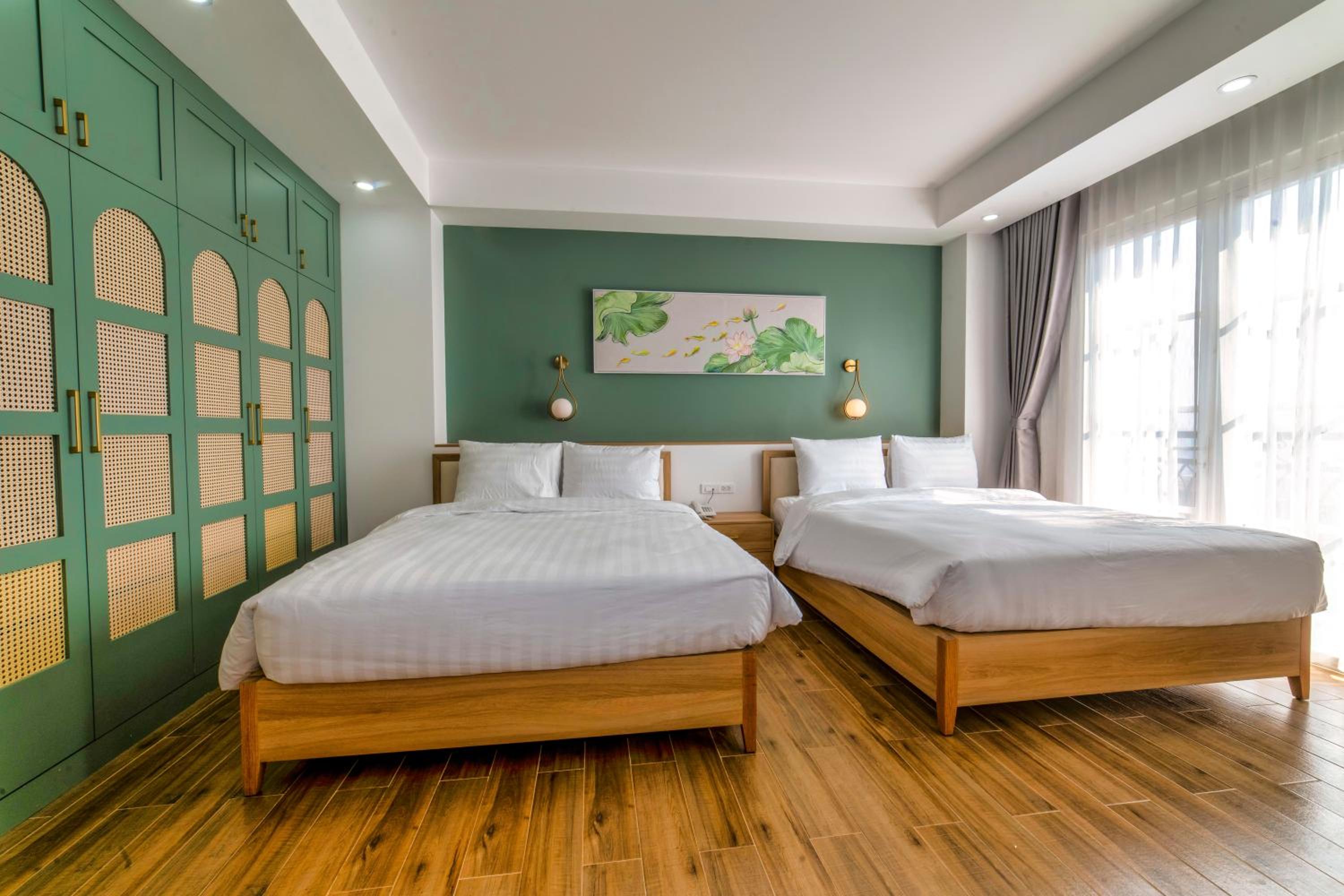 Family Room with Sea View - Photo 4