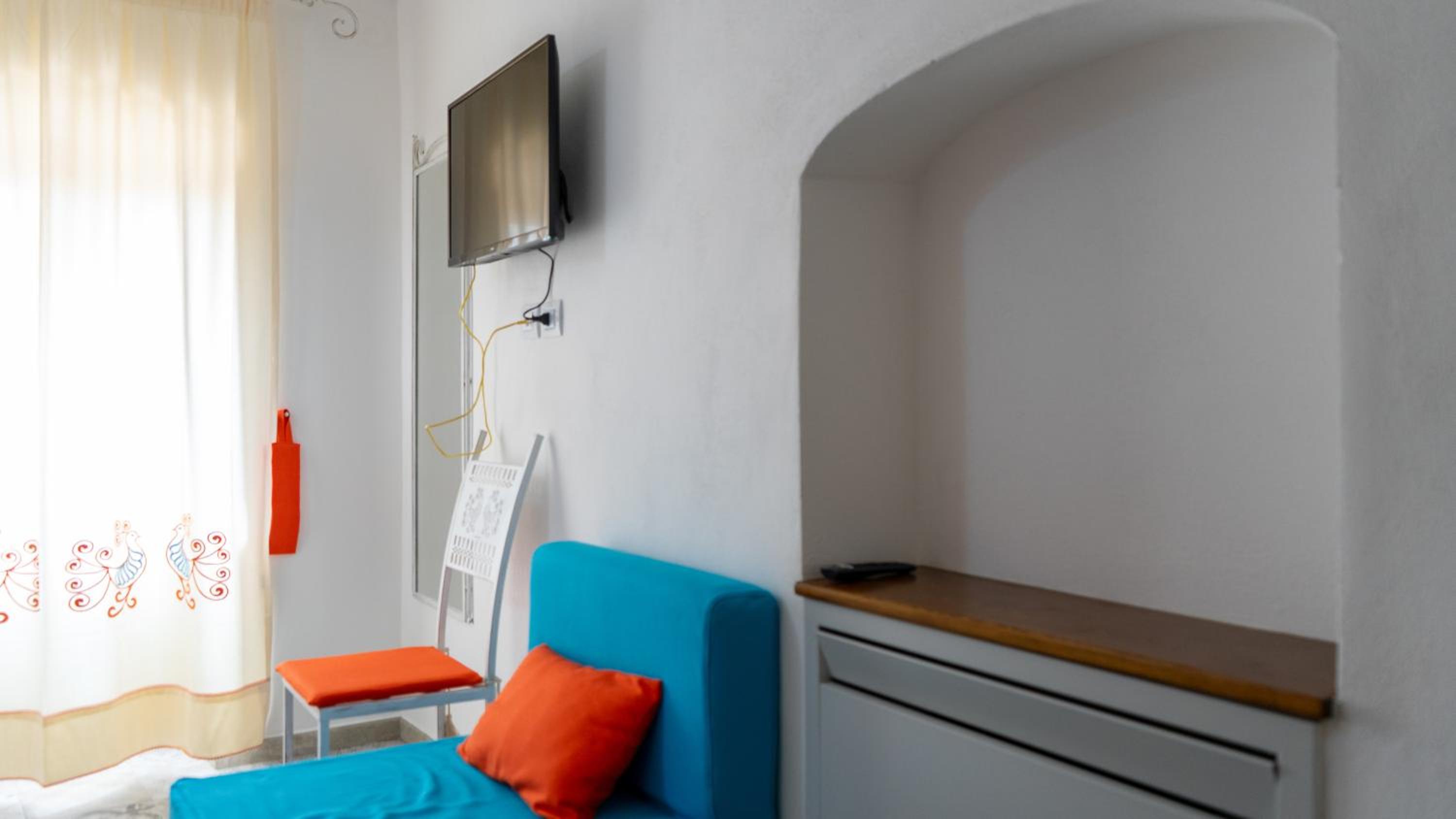 Double or Twin Room with Extra Bed photo 3