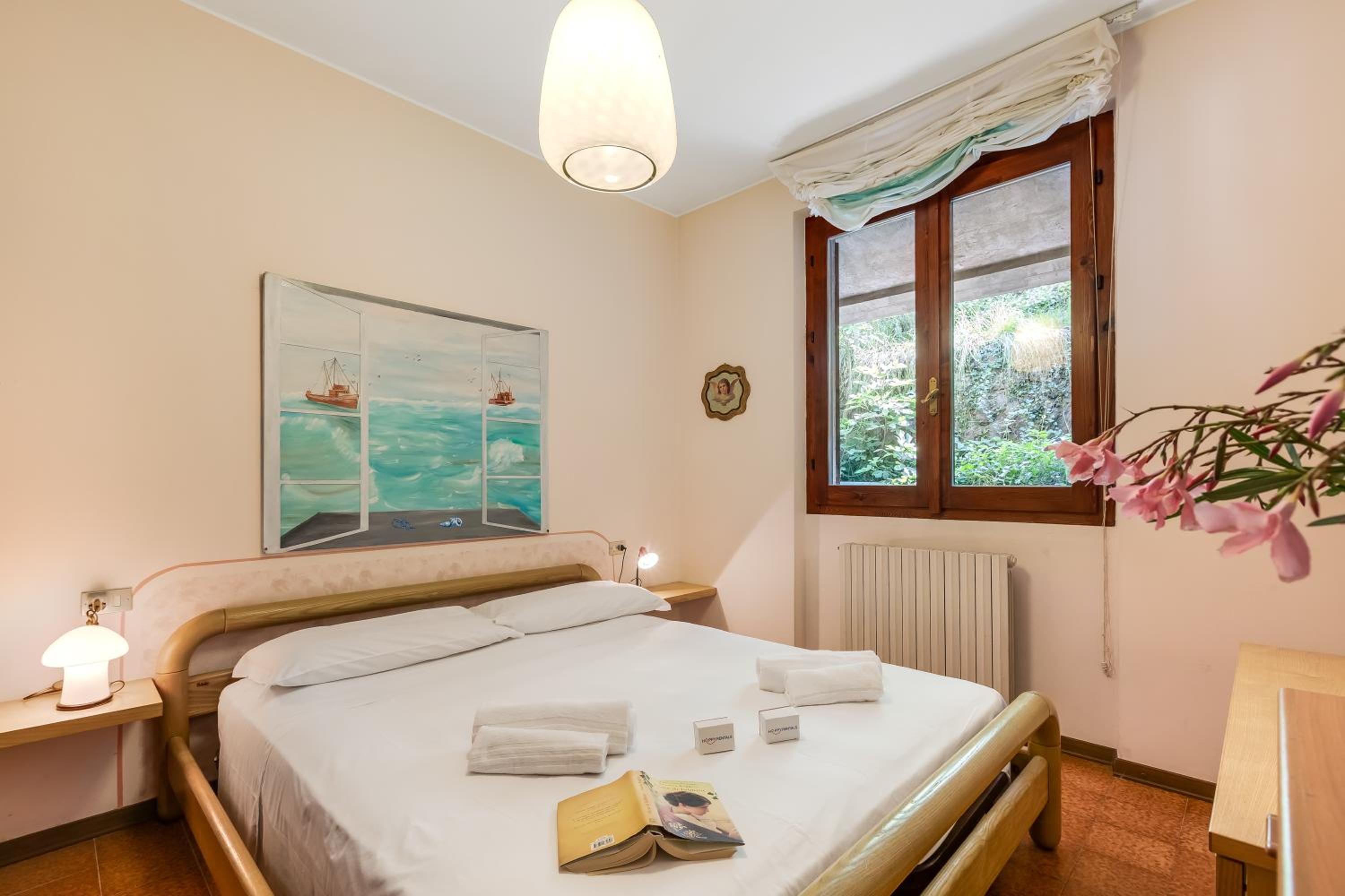 Two Bedroom House with Terrace 2